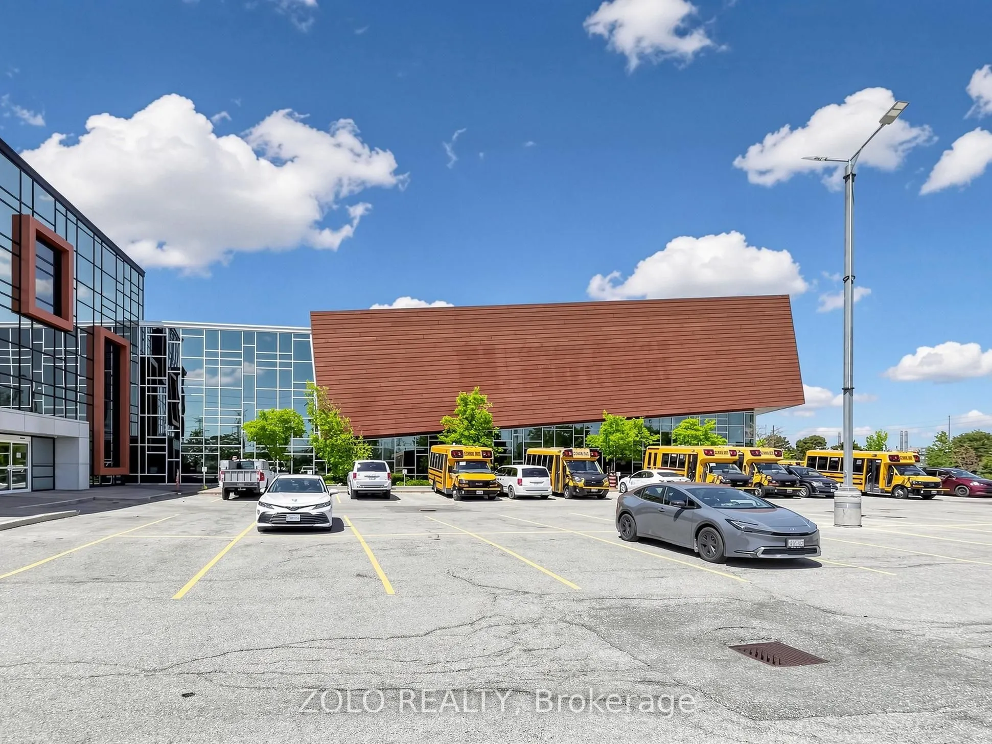 7250 Keele Street #C (254)
