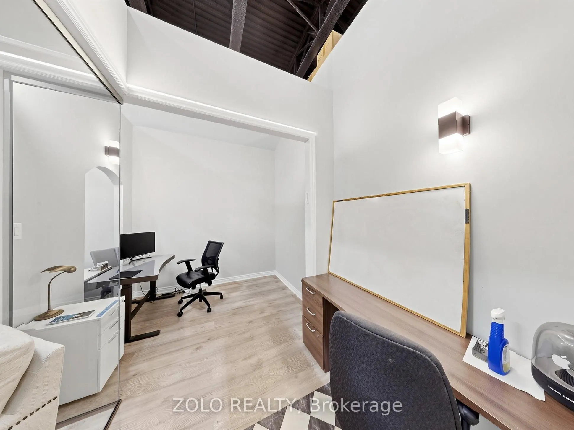 7250 Keele Street #C (254)