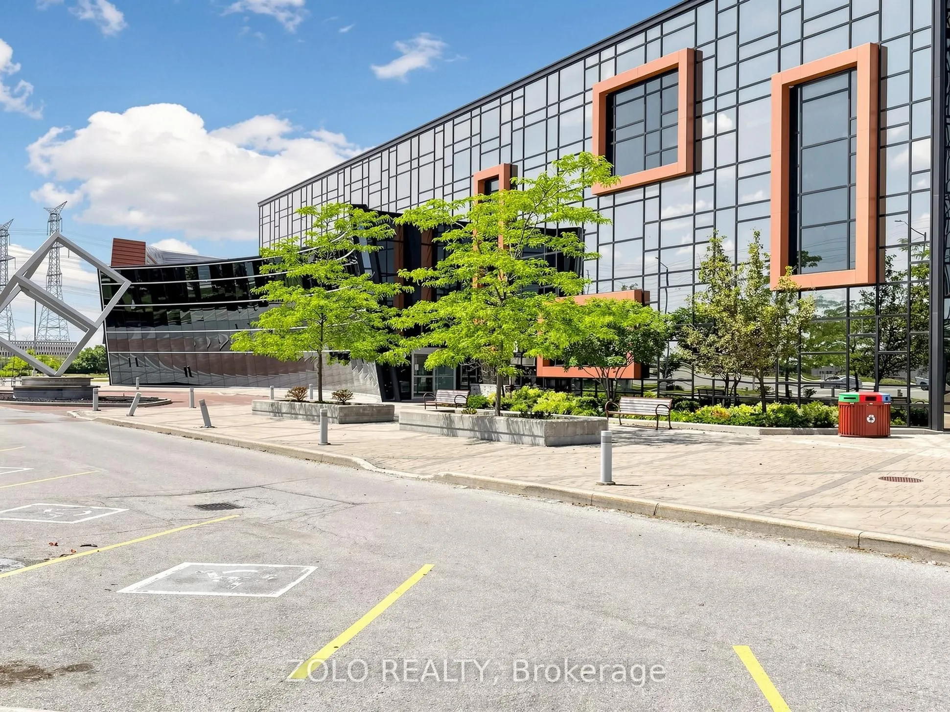 7250 Keele Street #C (254)