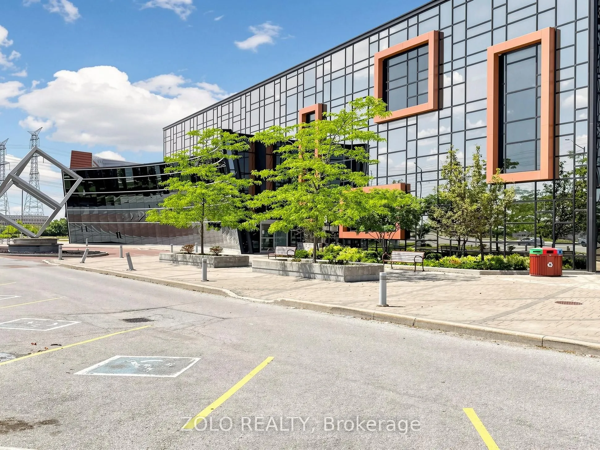 7250 Keele Street #D (350)