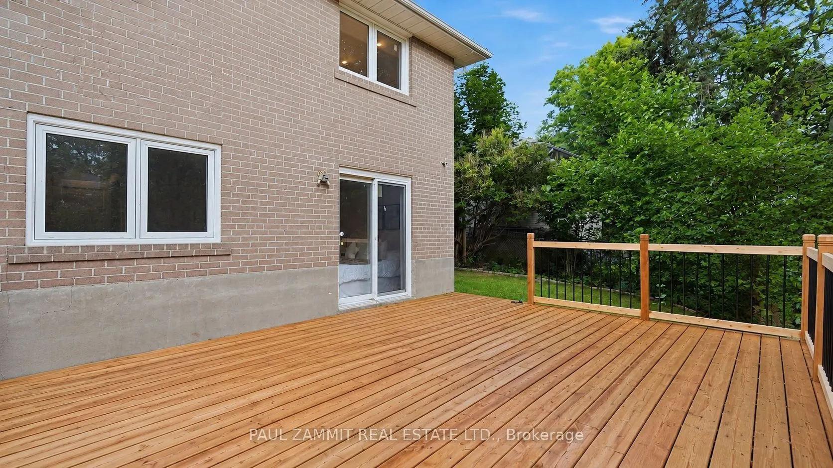 6 King Richard Court