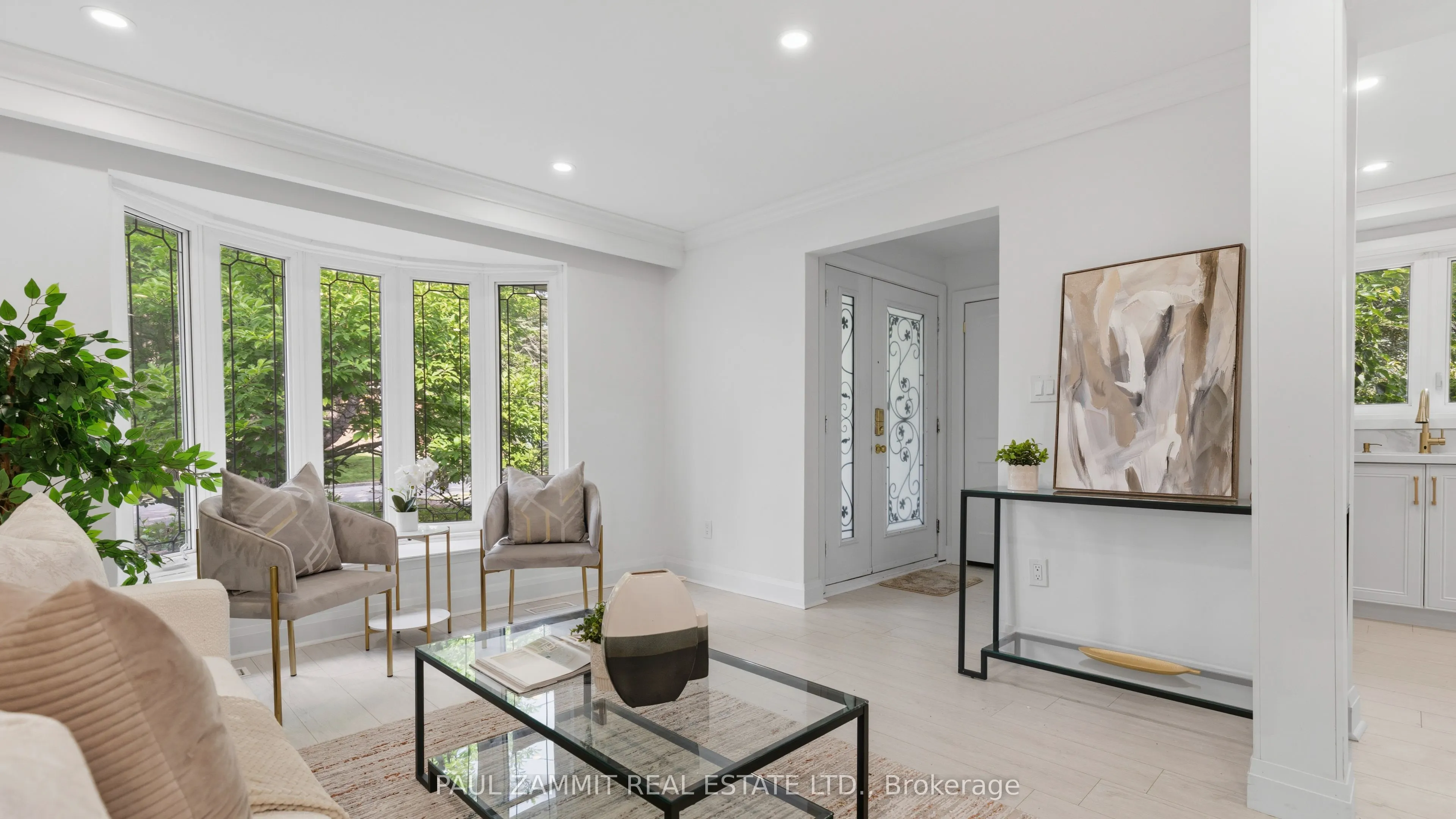 6 King Richard Court