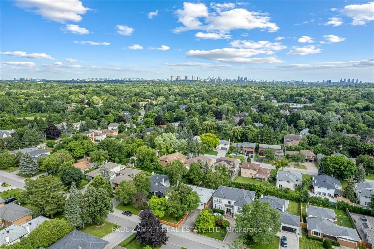47 Ladyslipper Court