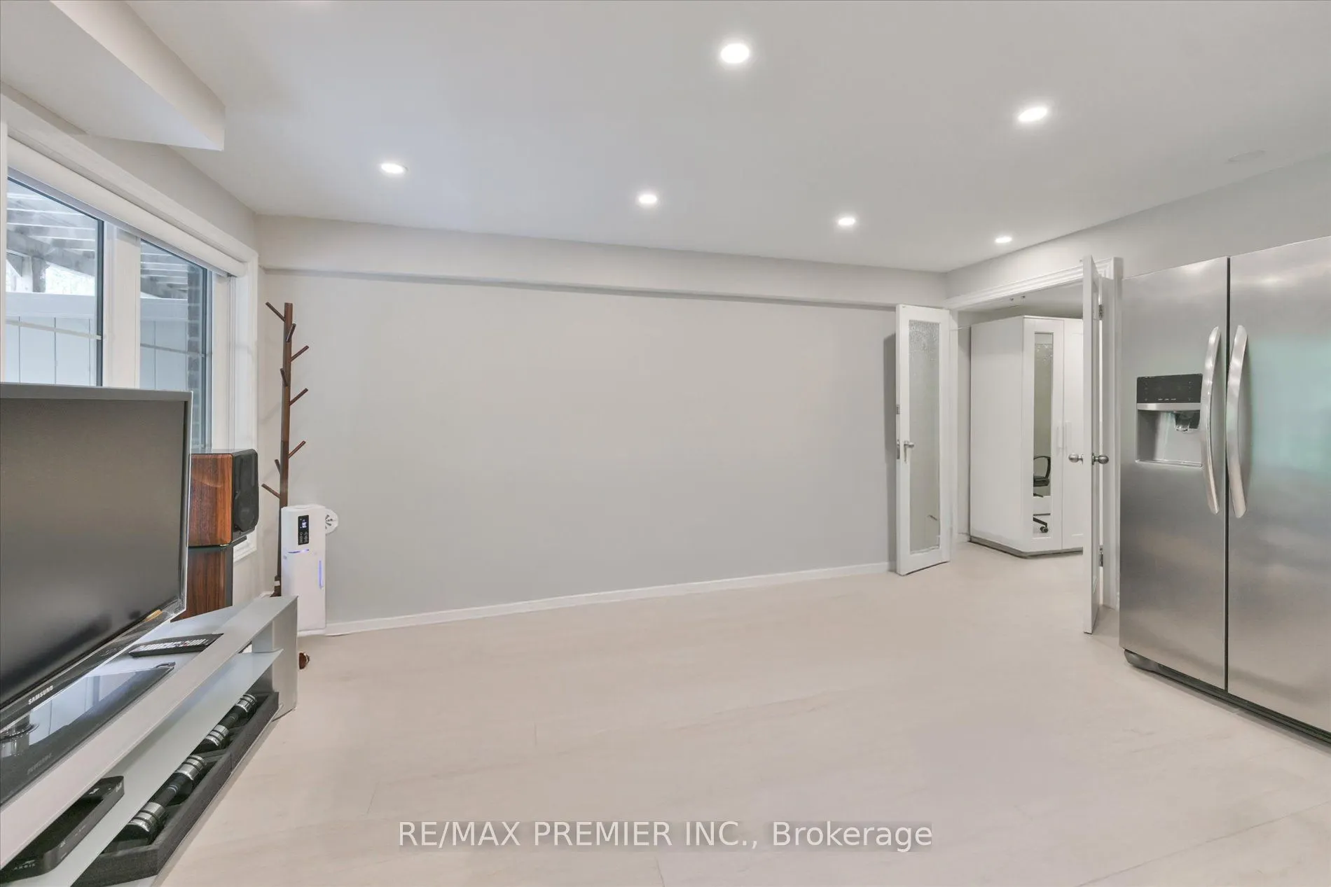 1331 Major Mackenzie Drive #114