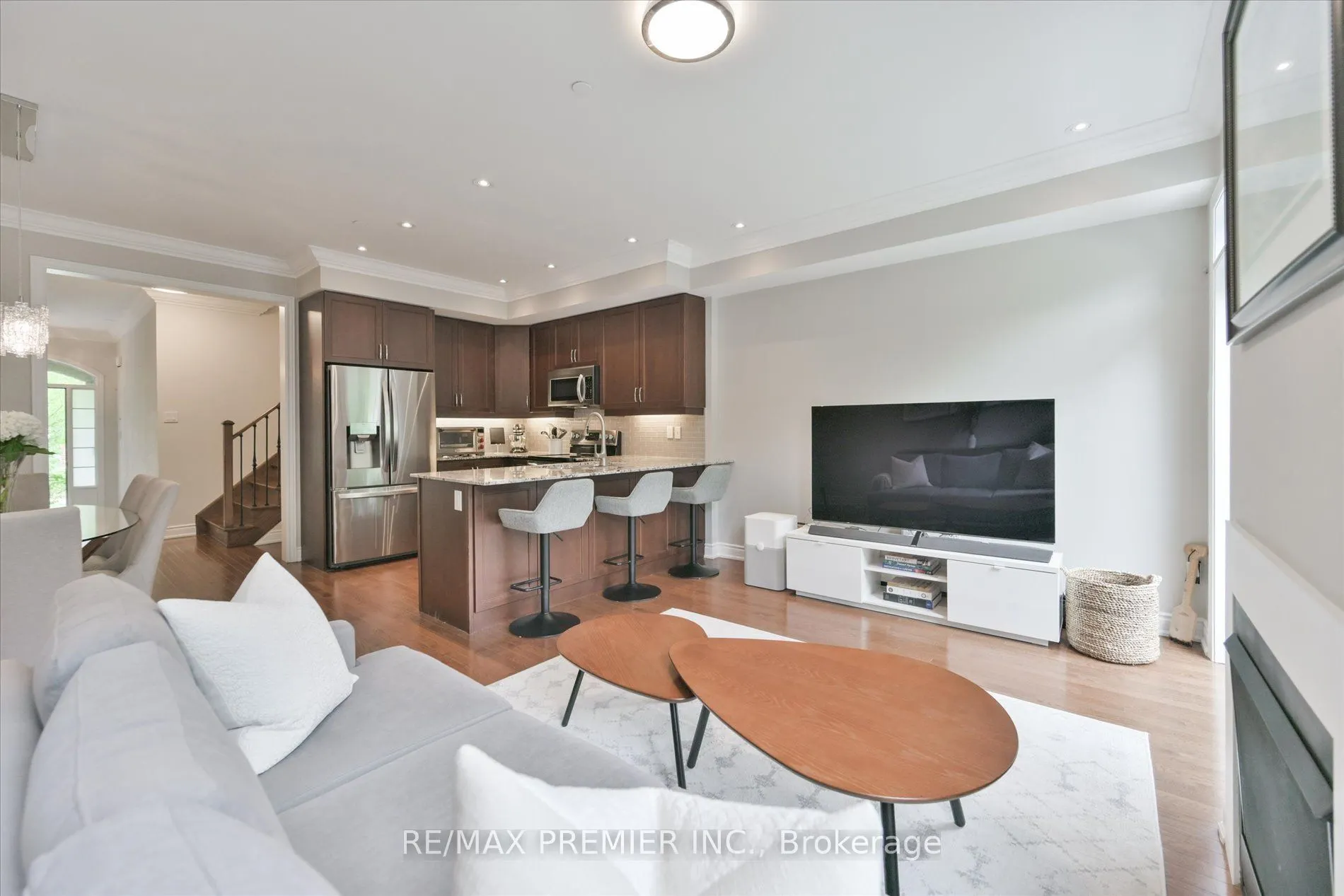 1331 Major Mackenzie Drive #114