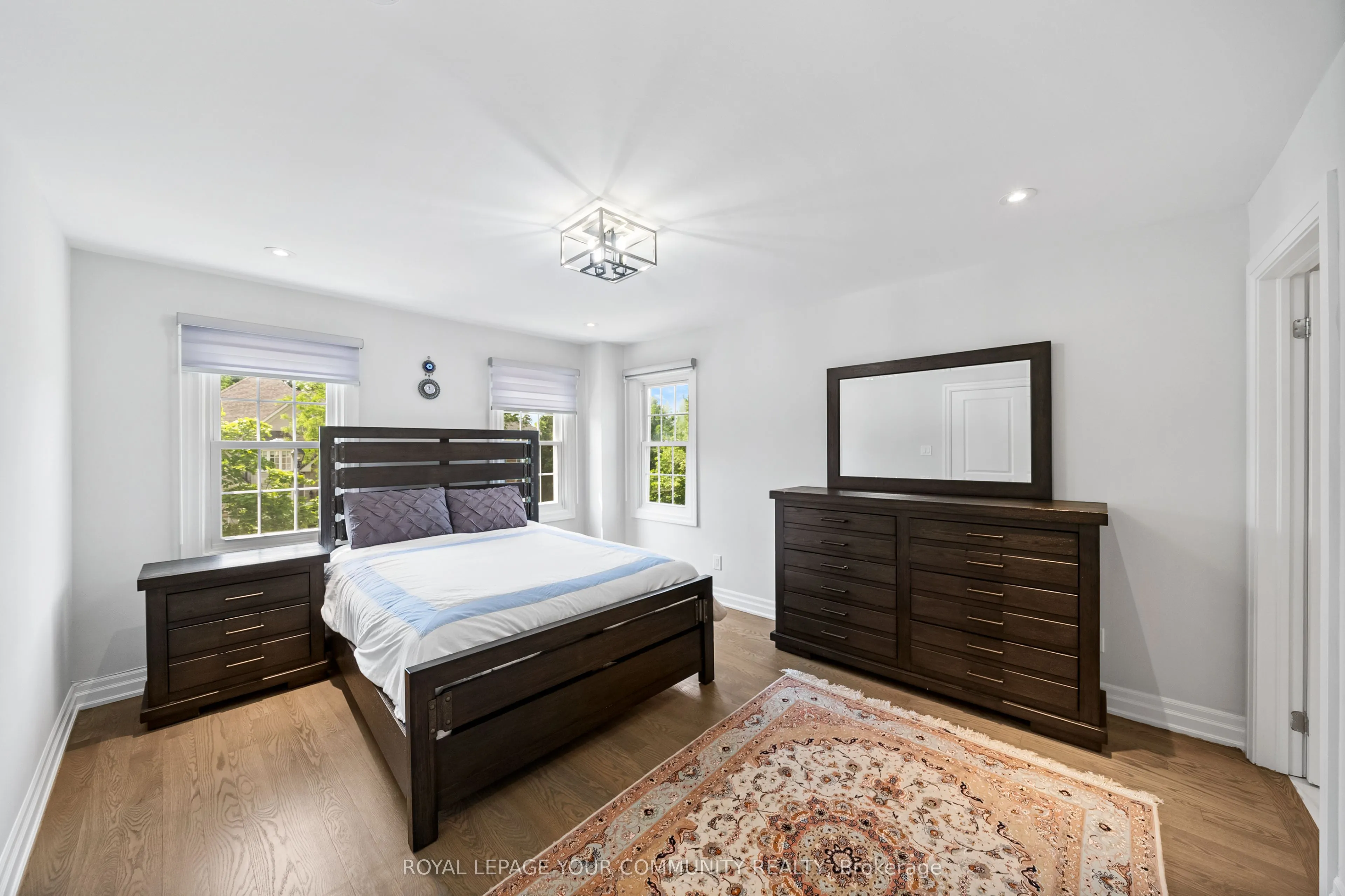 42 Oatlands Crescent