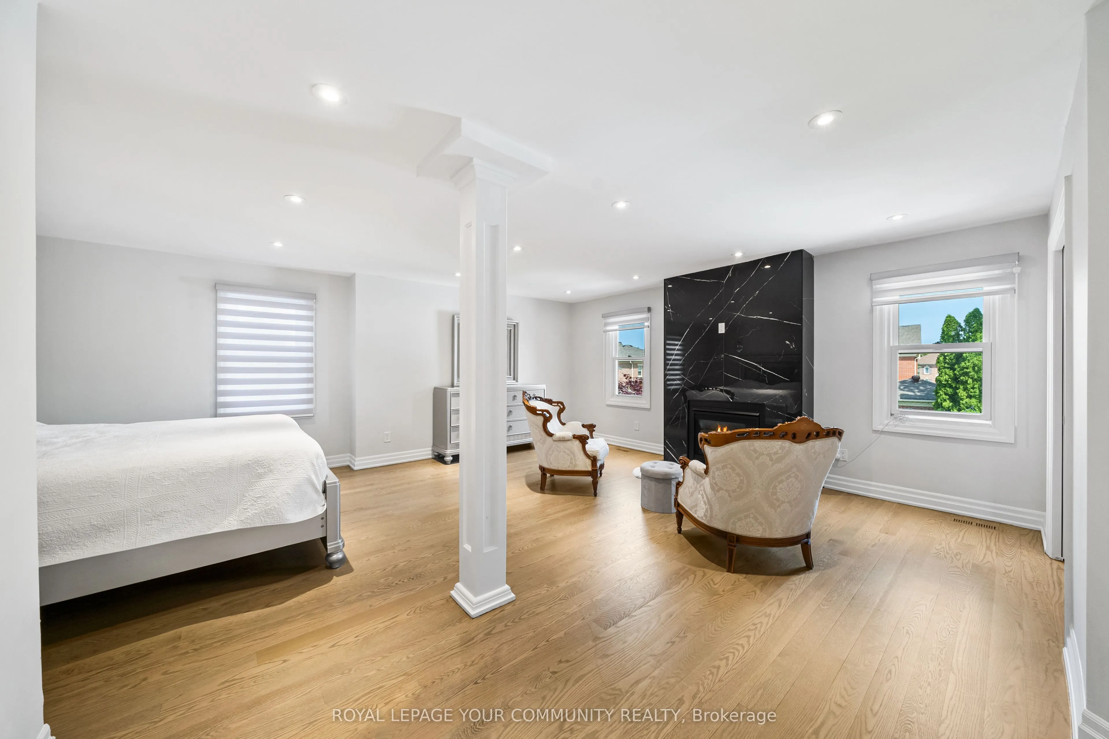 42 Oatlands Crescent