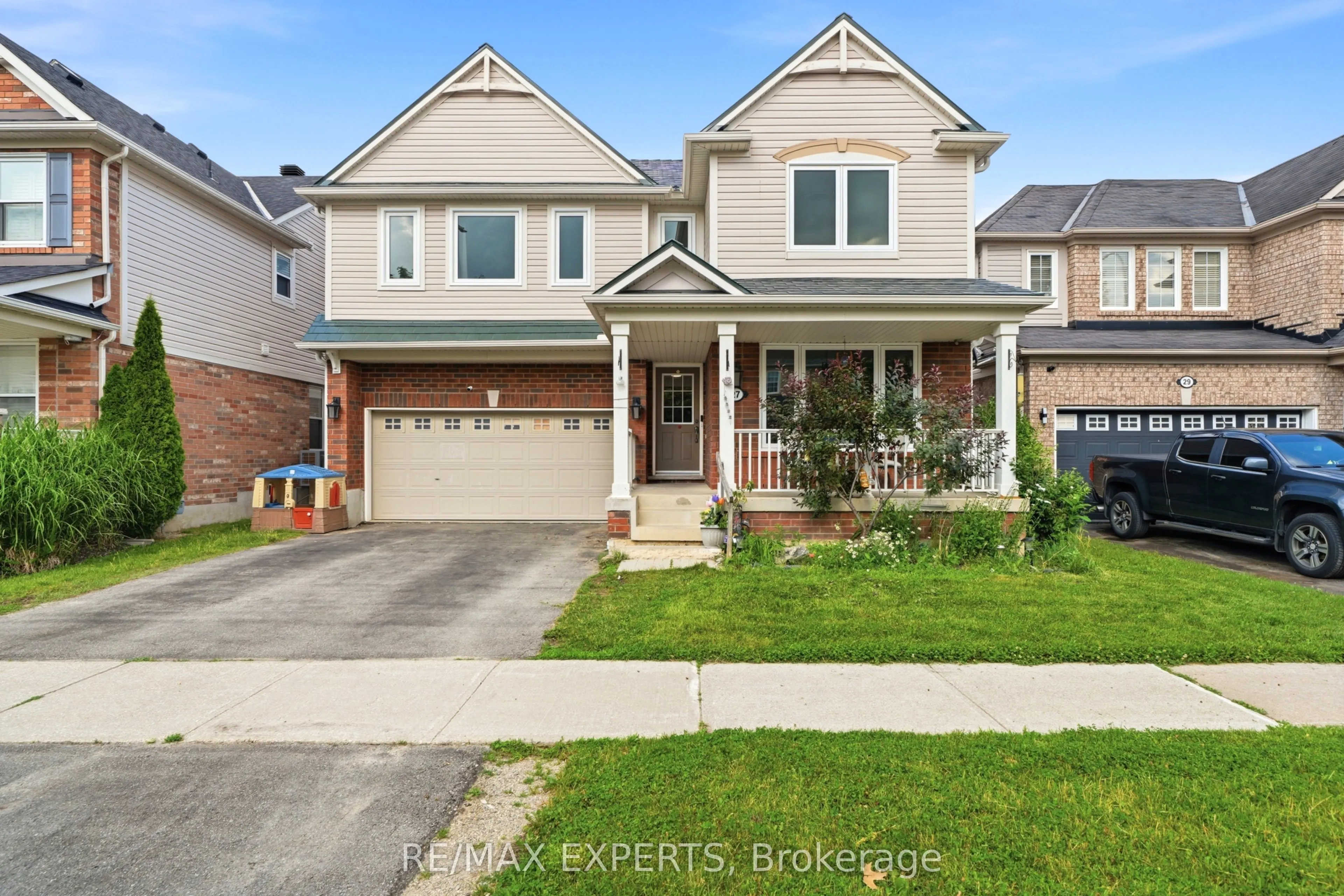 27 Kidd Crescent