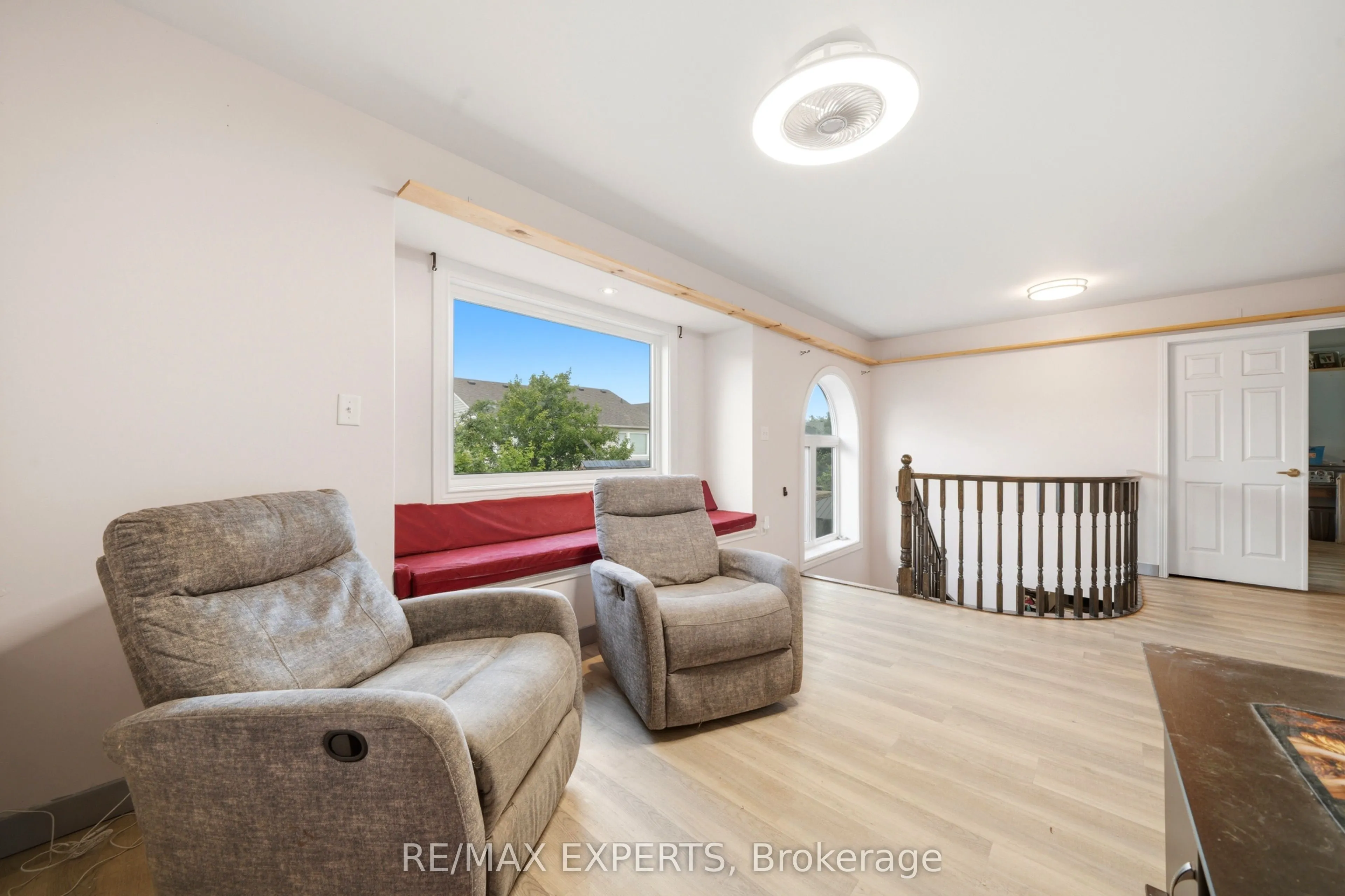27 Kidd Crescent