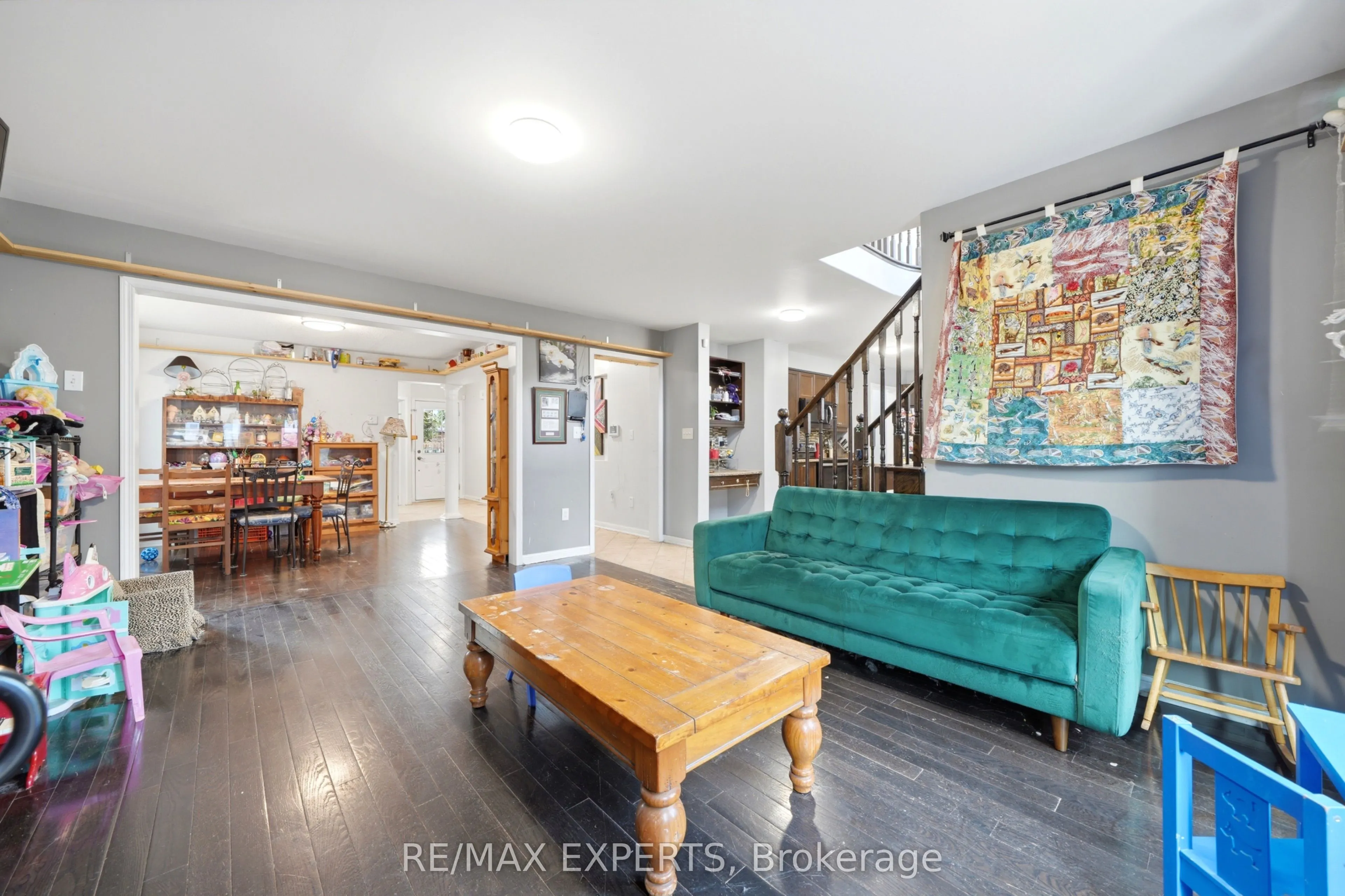 27 Kidd Crescent