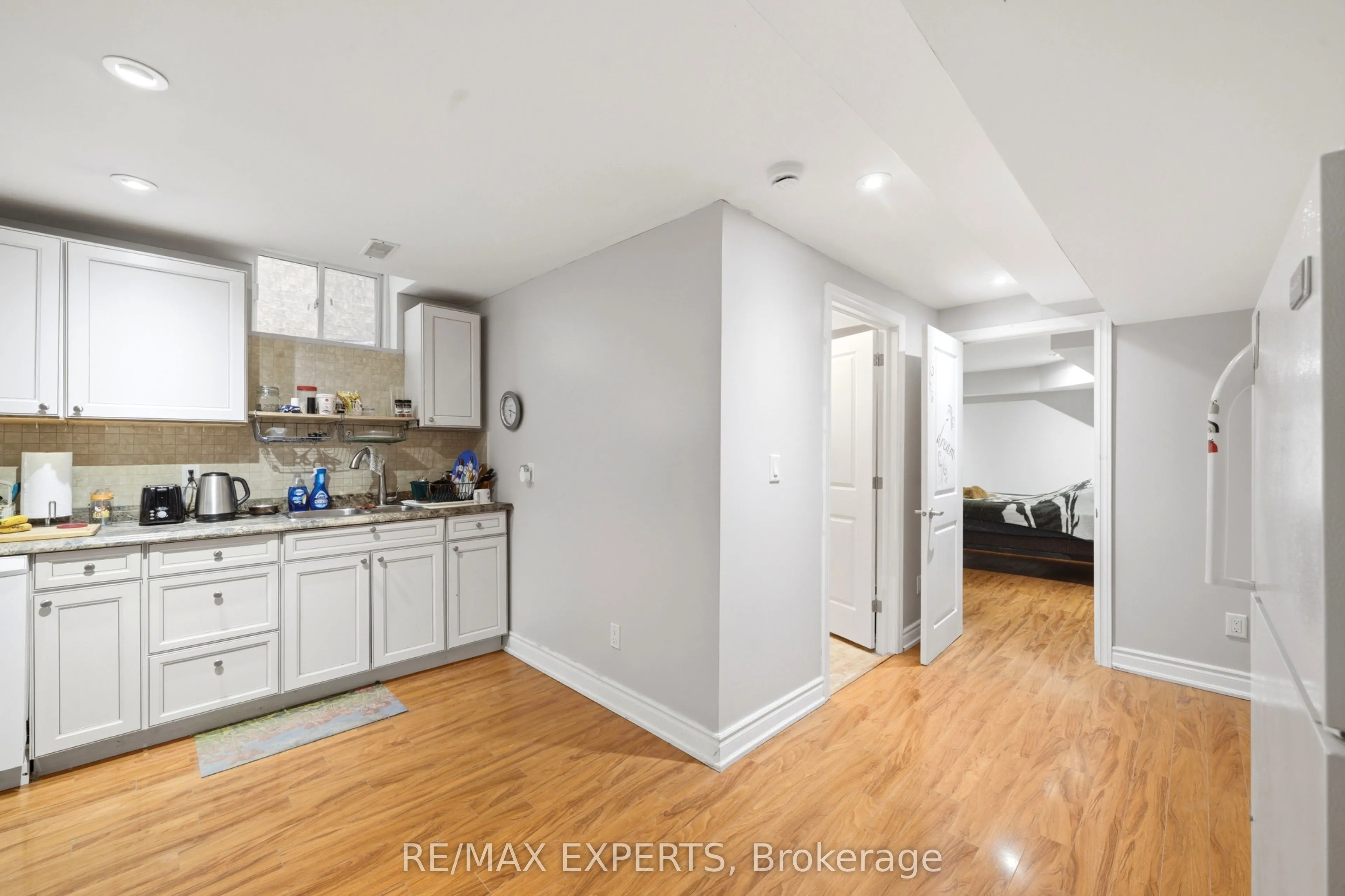 27 Kidd Crescent