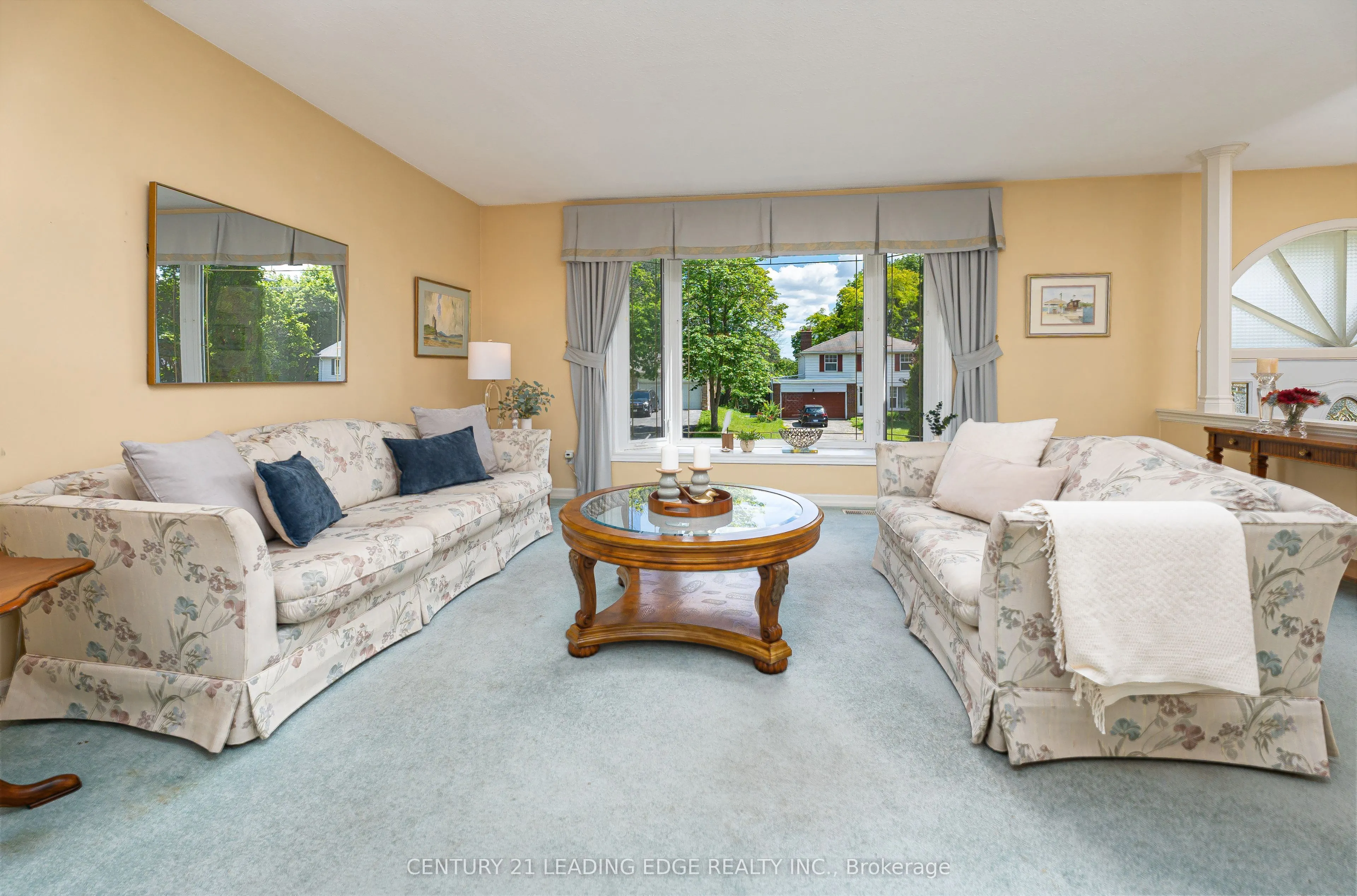 94 Southdale Drive
