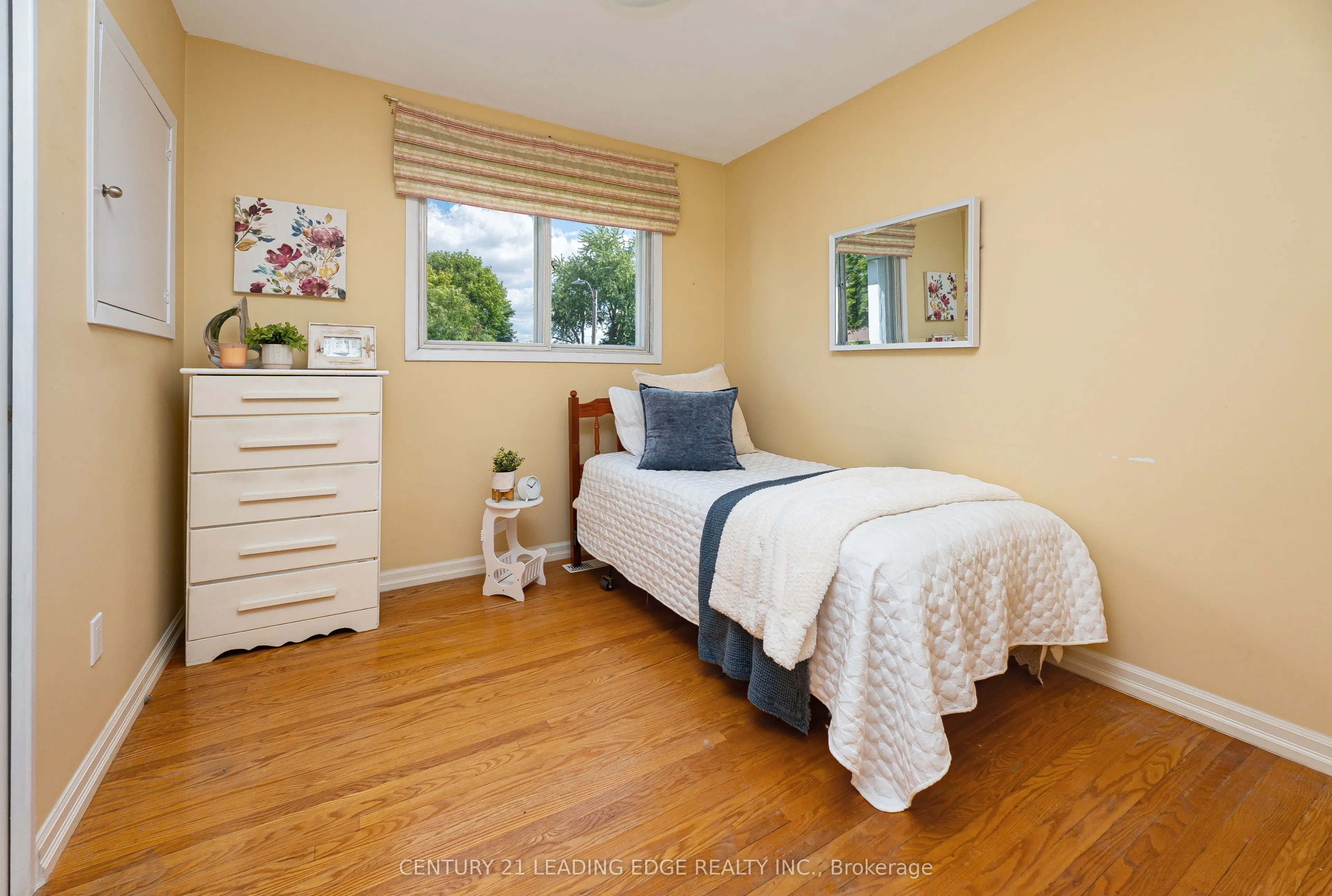 94 Southdale Drive