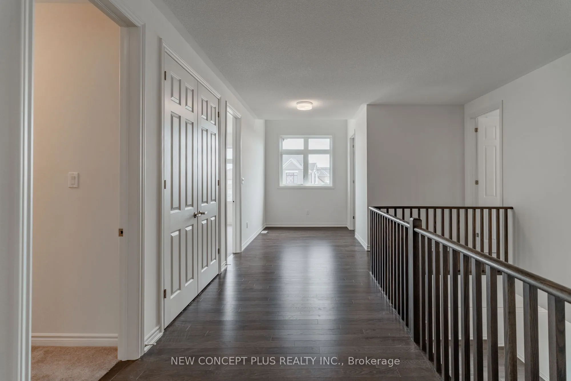 22 Twinleaf Crescent E