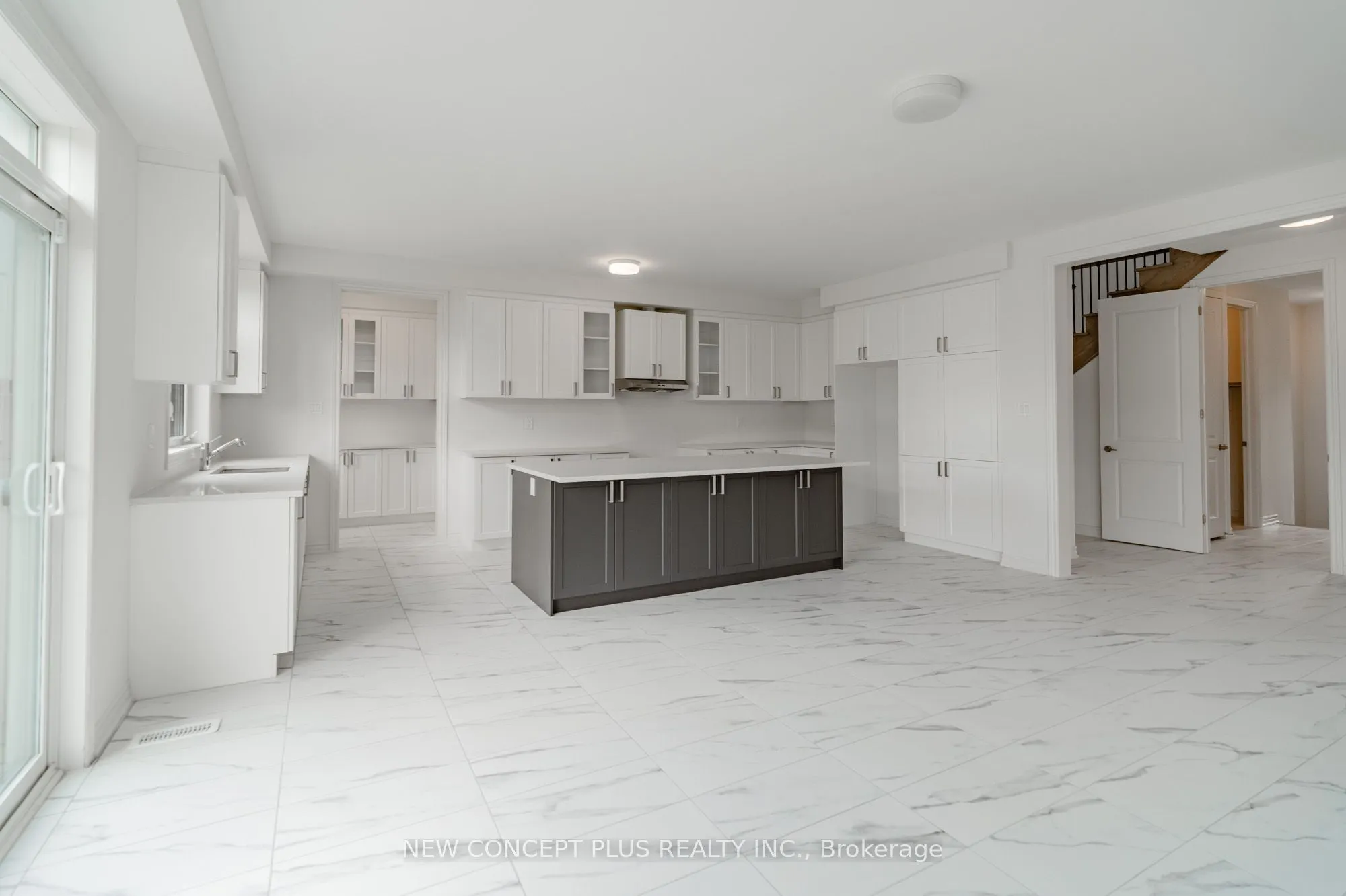 44 Orchid Crescent