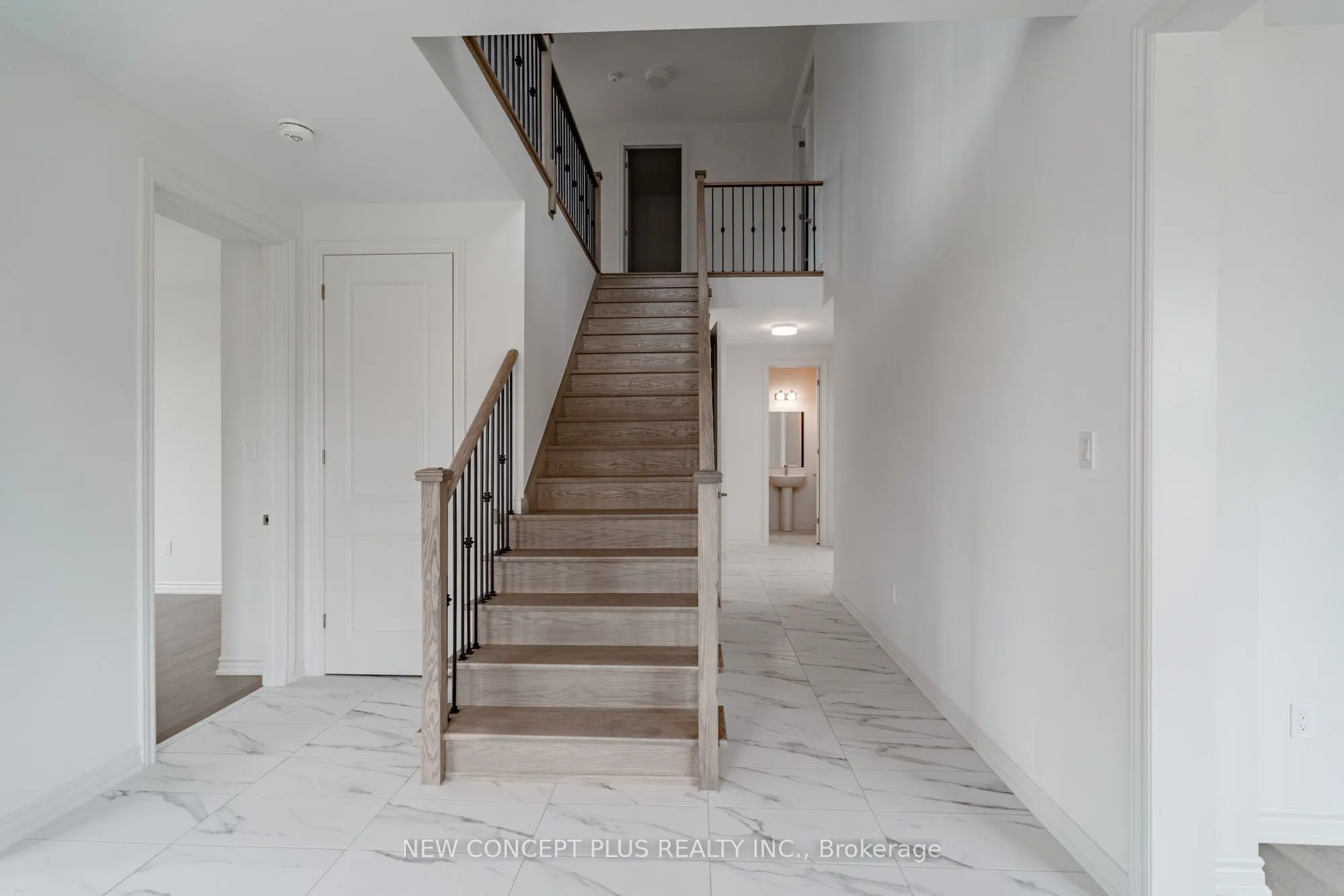 44 Orchid Crescent