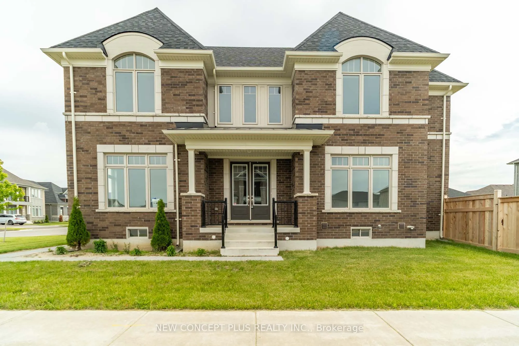 44 Orchid Crescent