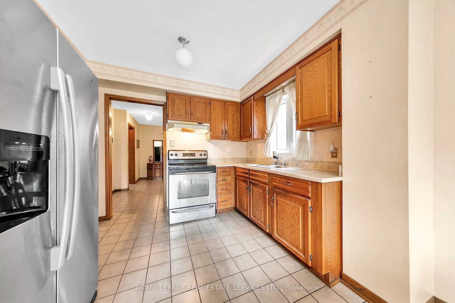 47 Velvet Crescent