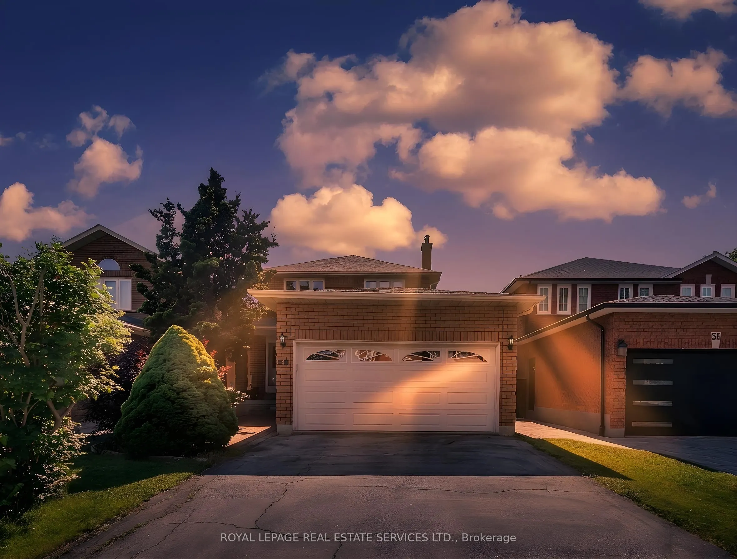 47 Velvet Crescent
