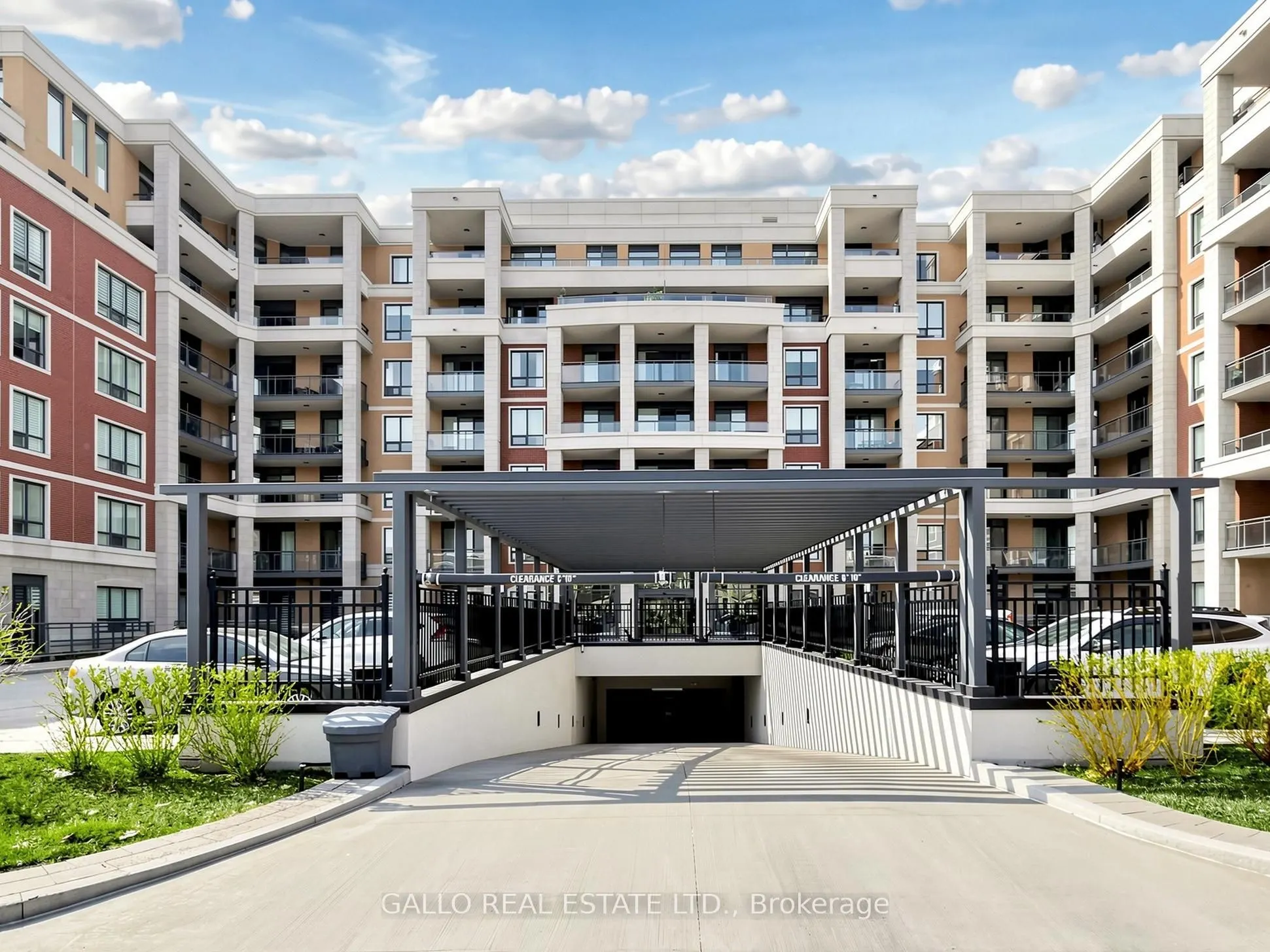 25 Baker Hill Boulevard #118