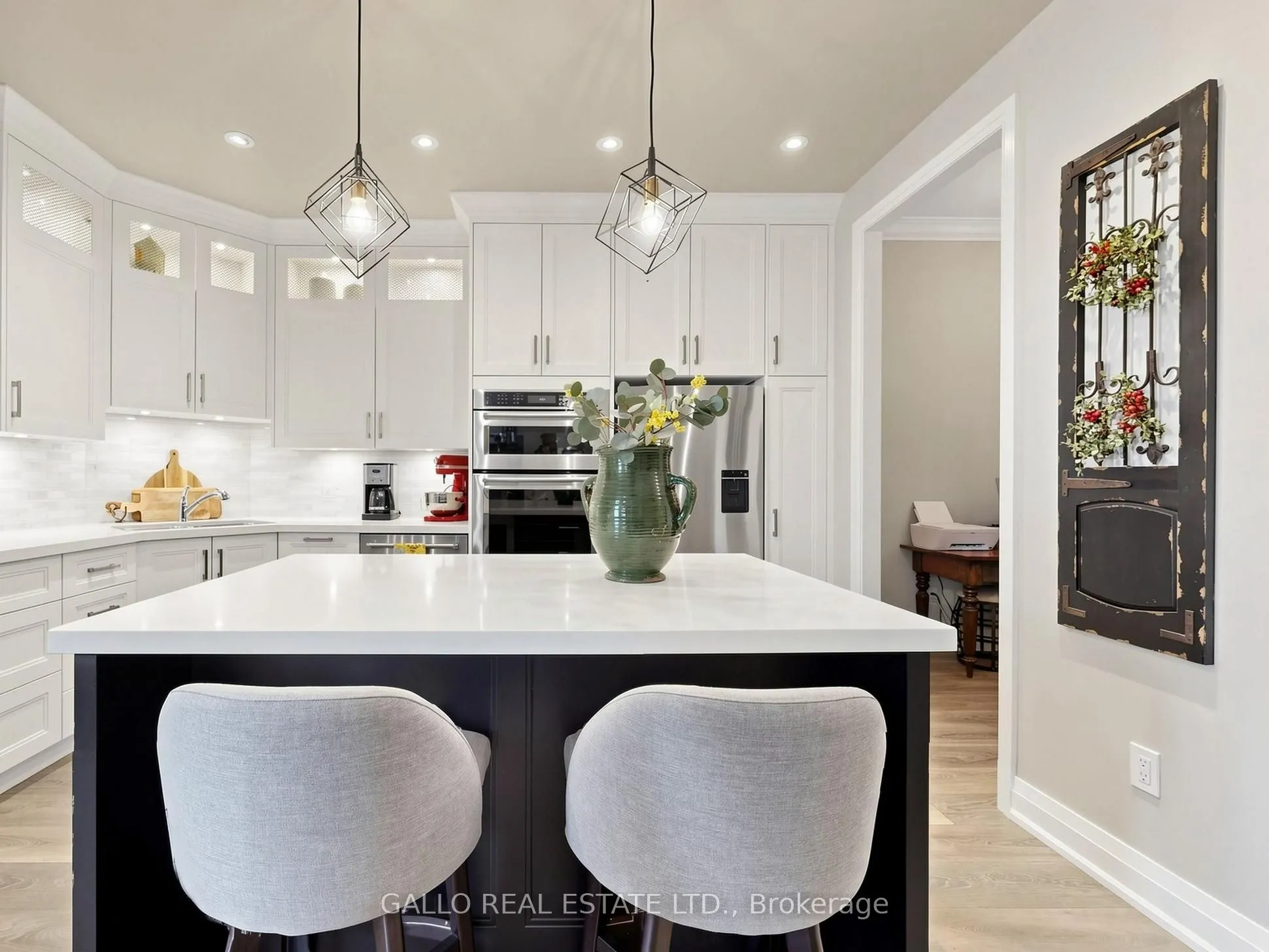 25 Baker Hill Boulevard #118