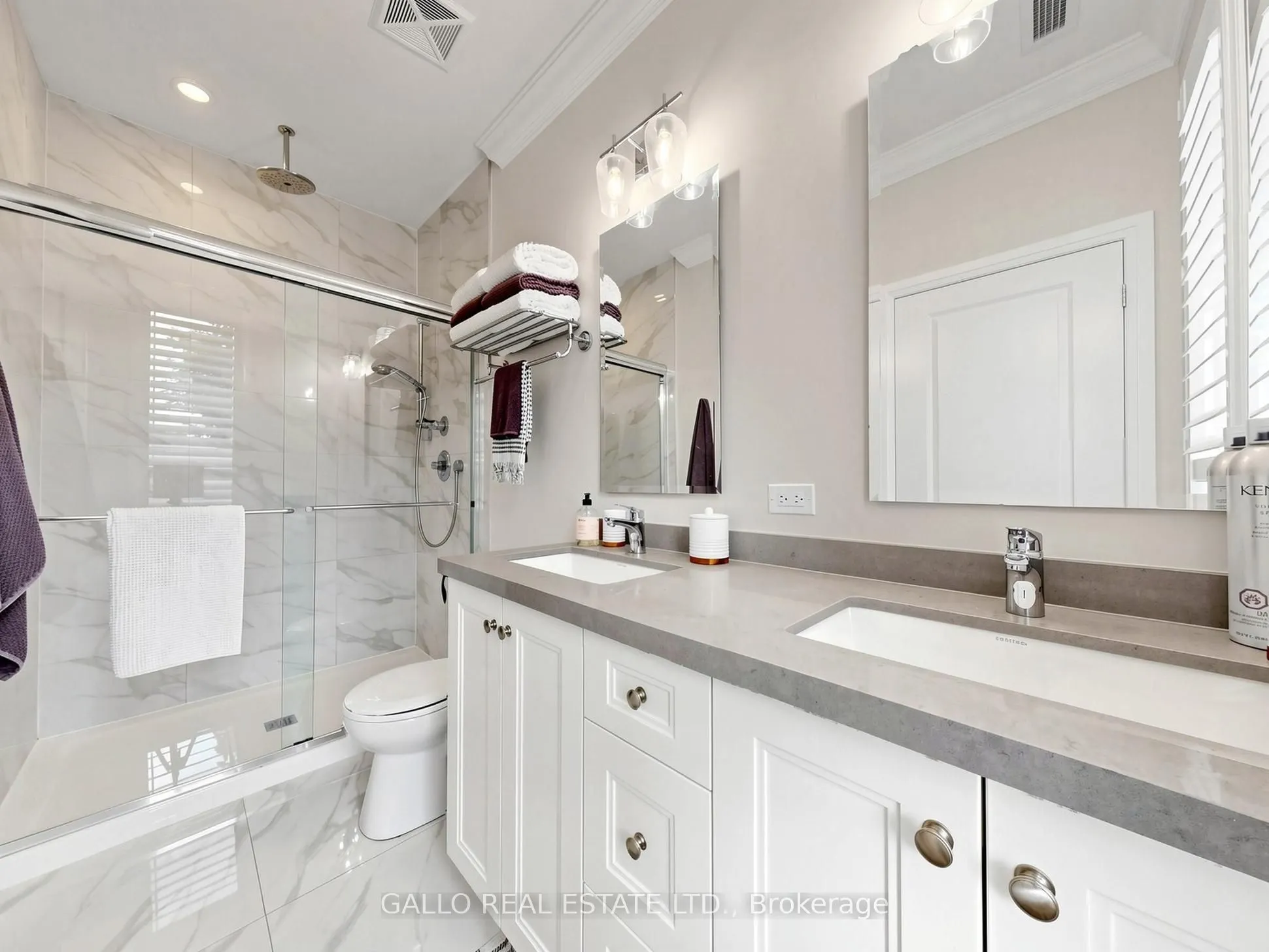 25 Baker Hill Boulevard #118