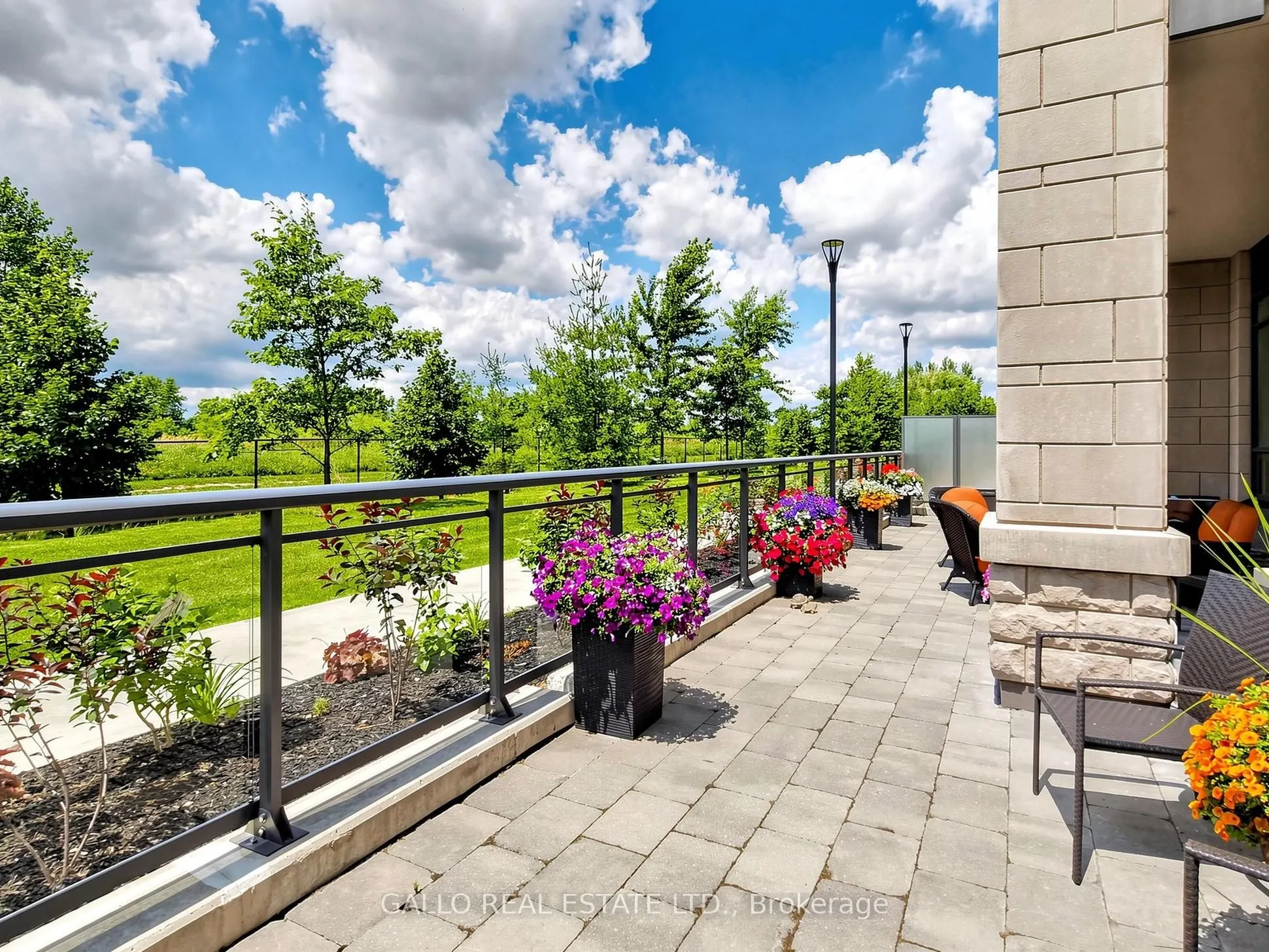 25 Baker Hill Boulevard #118