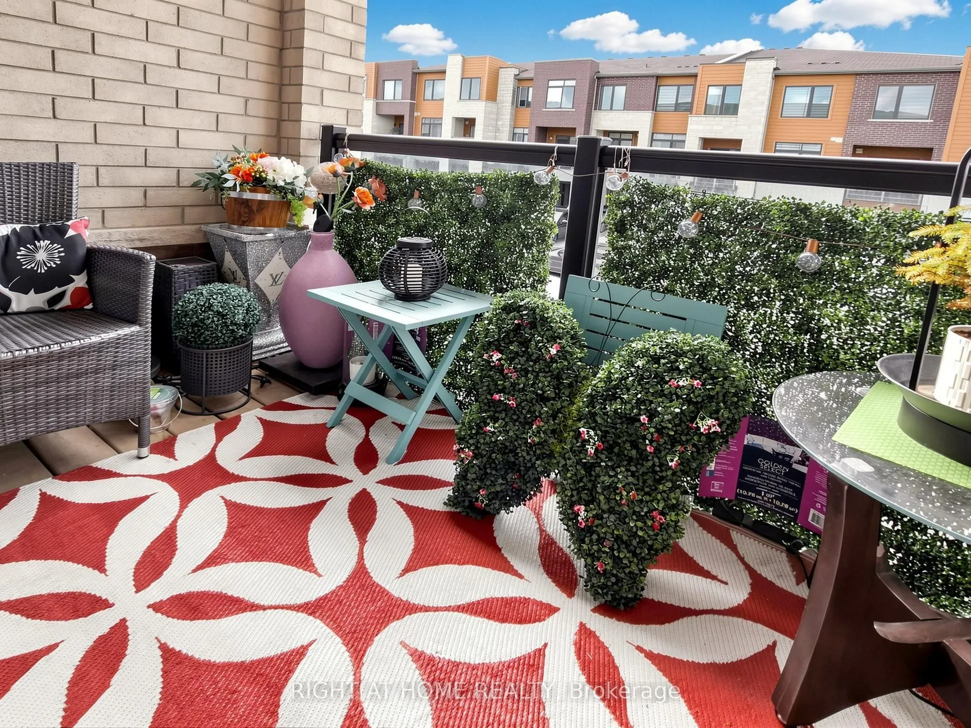 65 Allure Street
