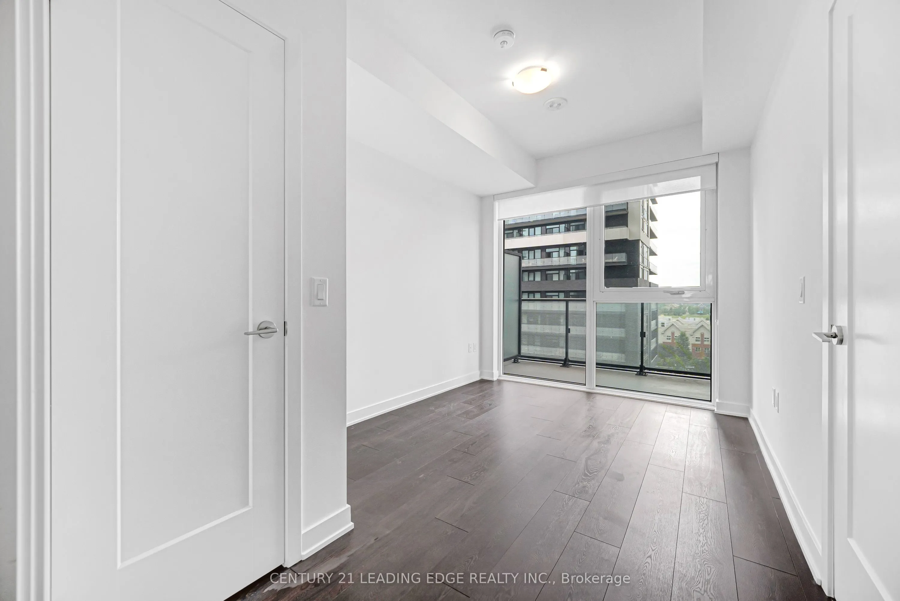 95 Oneida Crescent #707