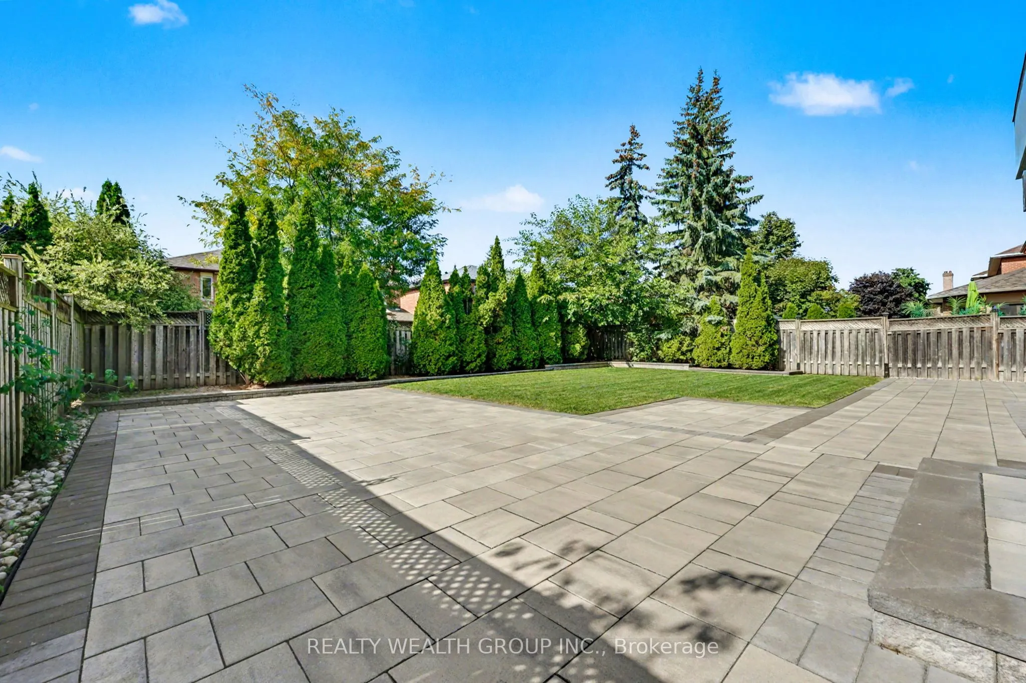 32 Colton Crescent S