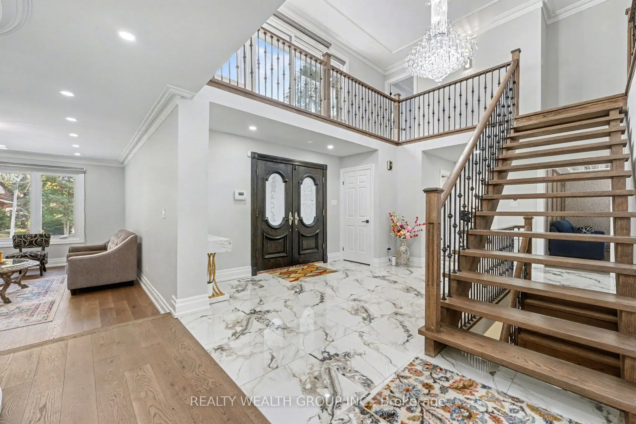 32 Colton Crescent S