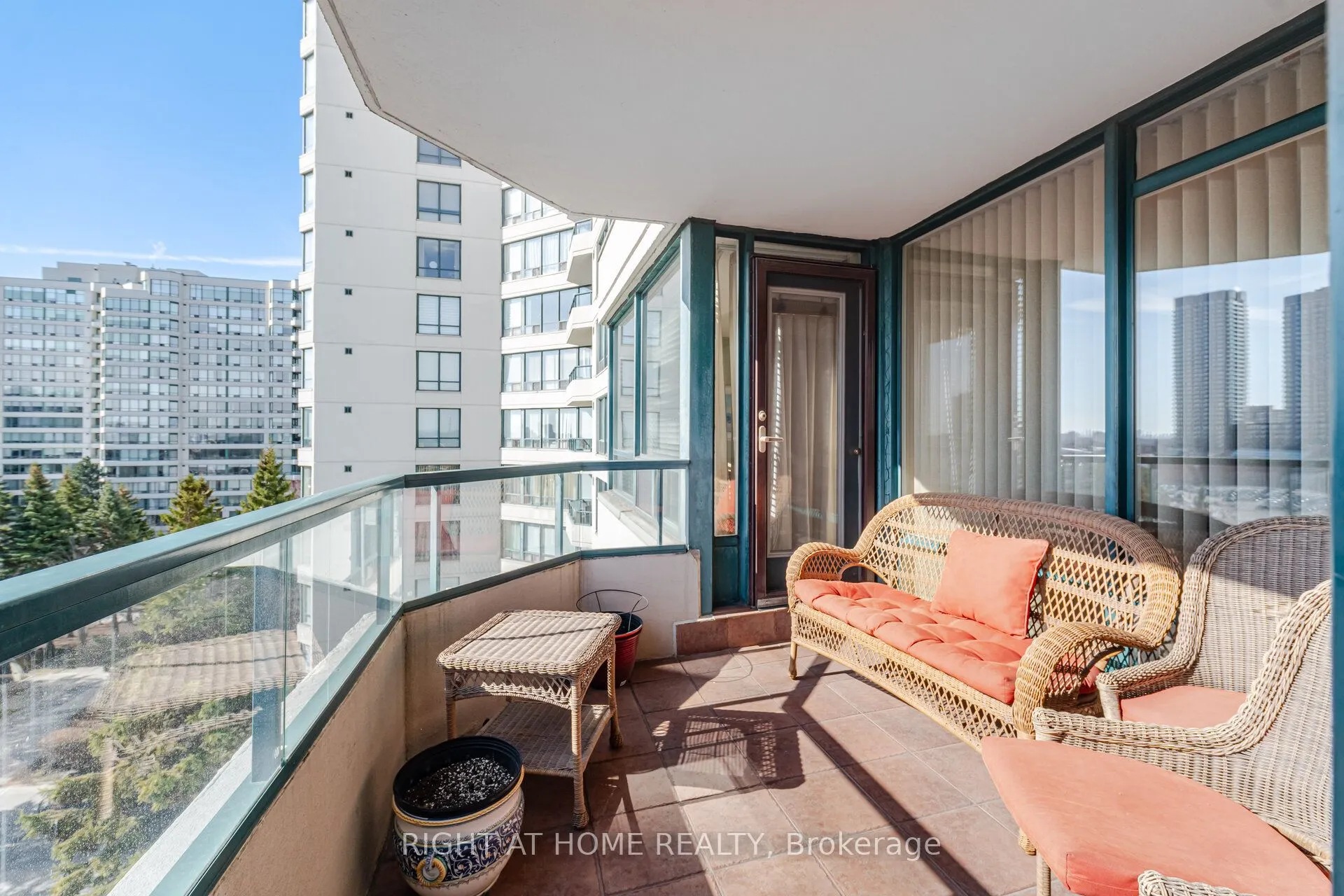 120 Promenade Circle #711