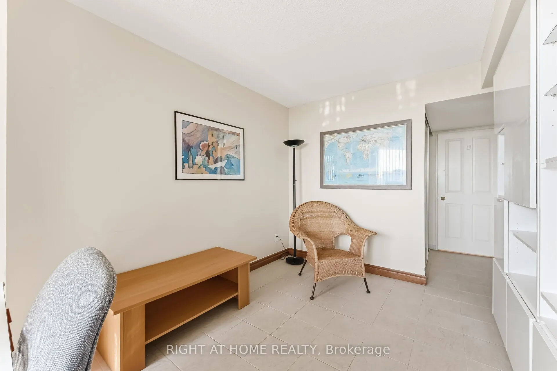 120 Promenade Circle #711