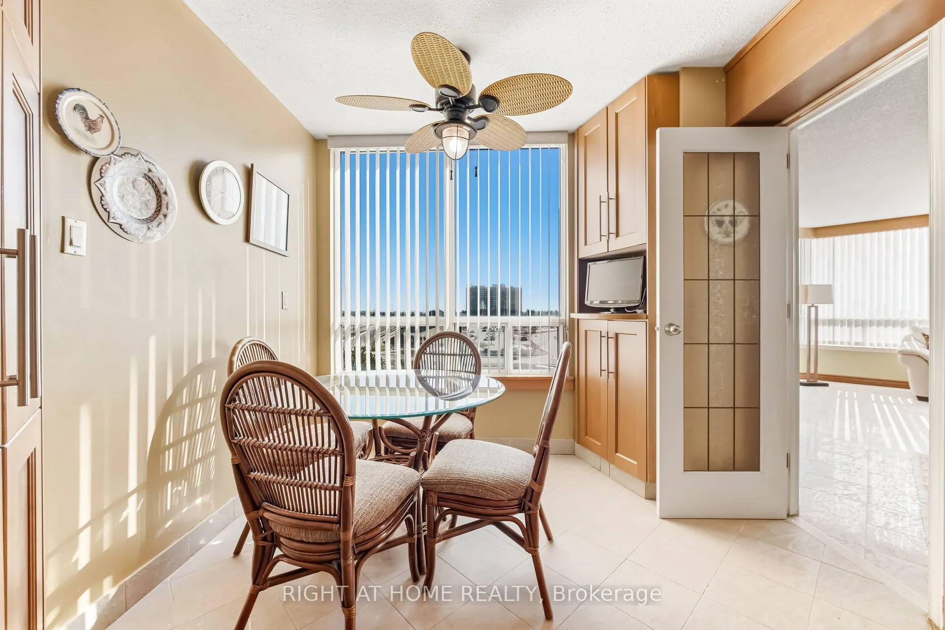 120 Promenade Circle #711