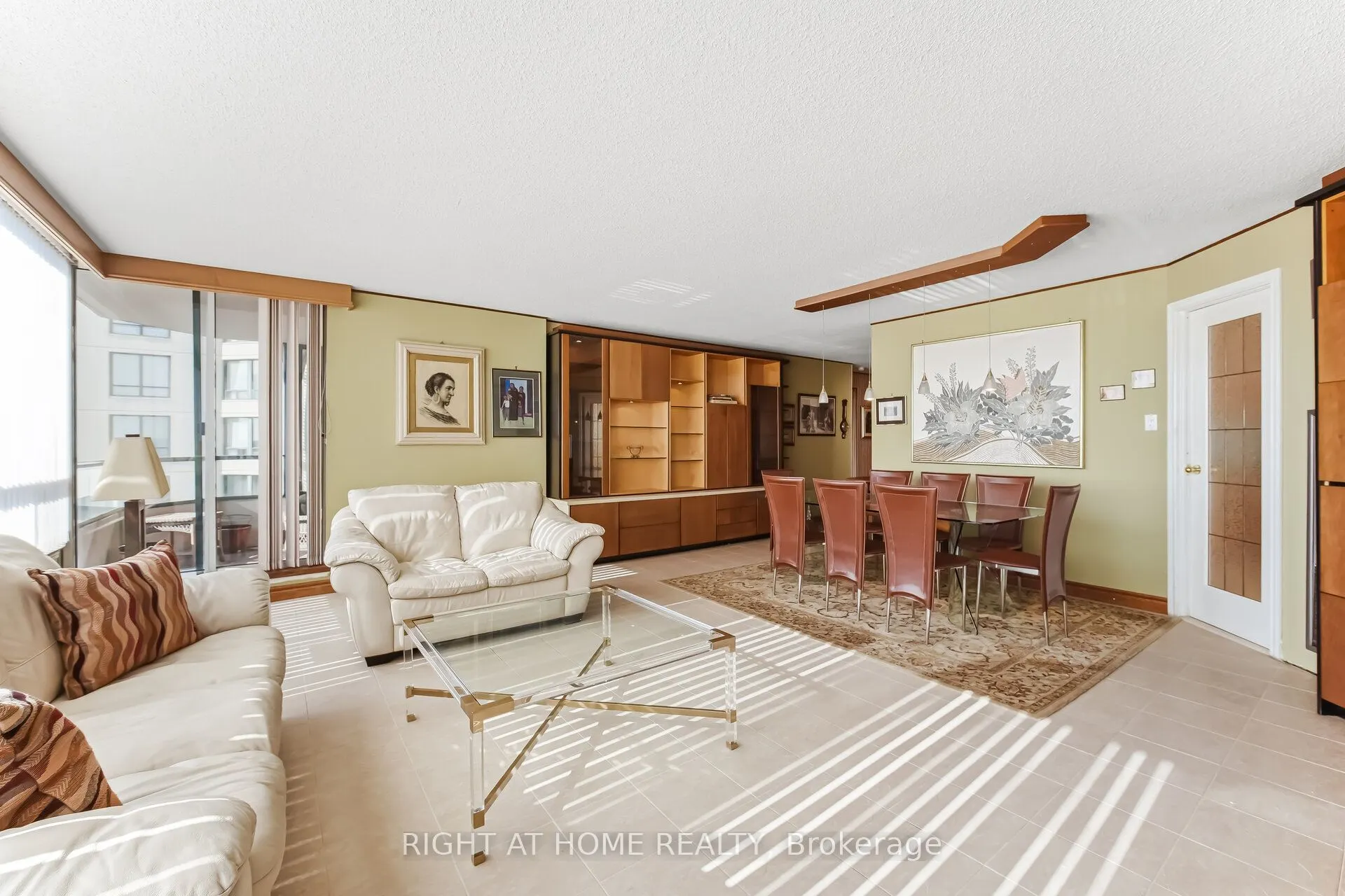 120 Promenade Circle #711