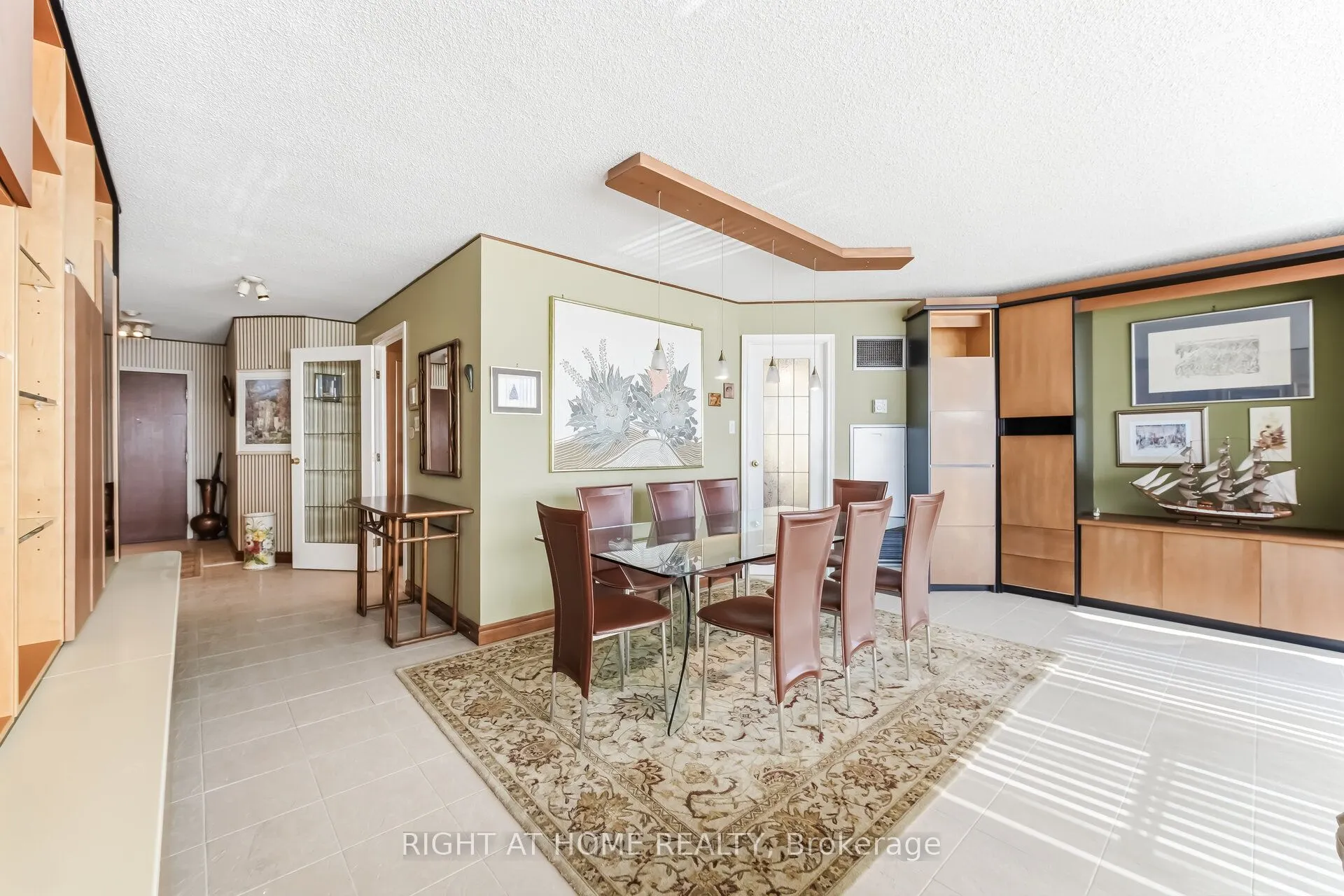 120 Promenade Circle #711