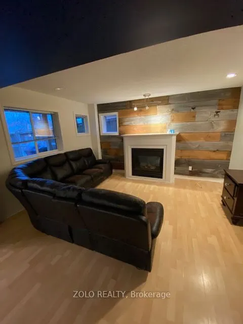 24 Coburn Crescent