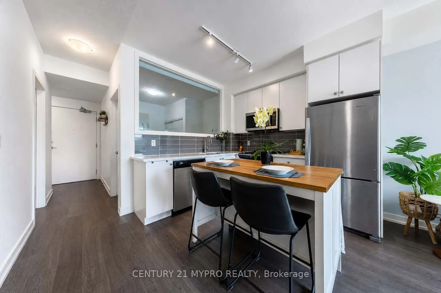 555 William Graham Drive #320
