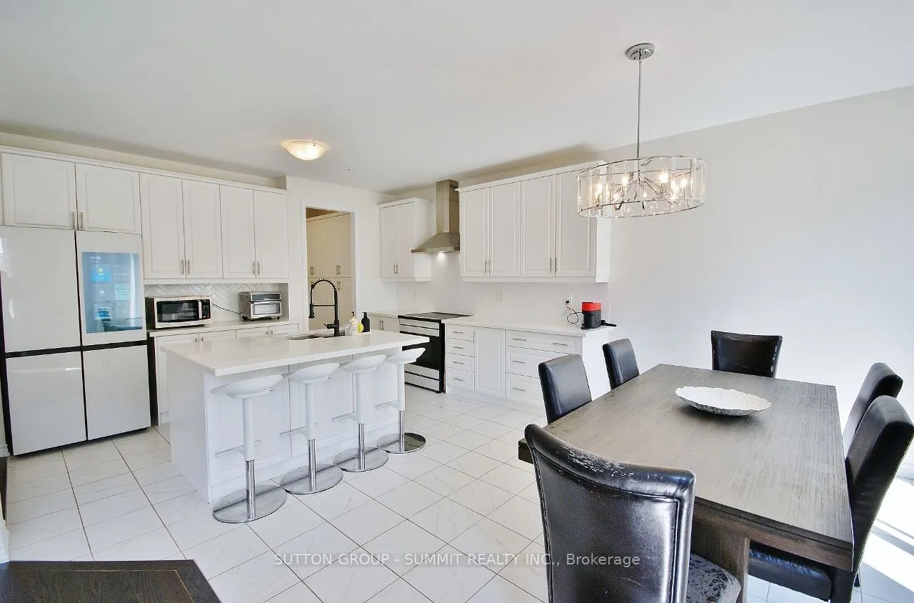 174 Stevenson Crescent