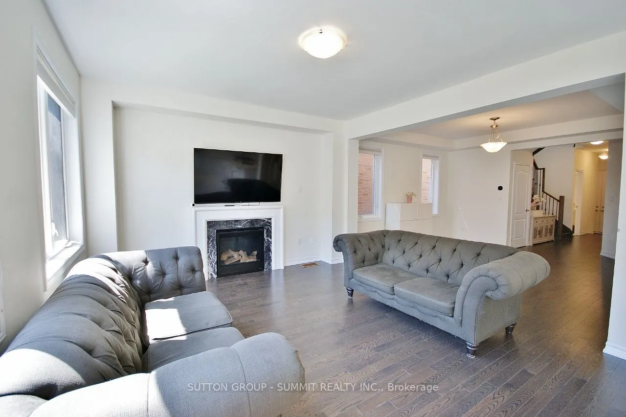 174 Stevenson Crescent