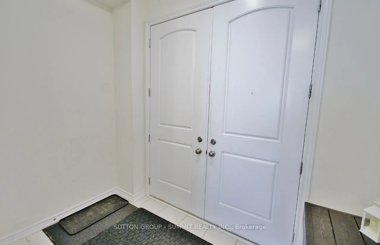 174 Stevenson Crescent