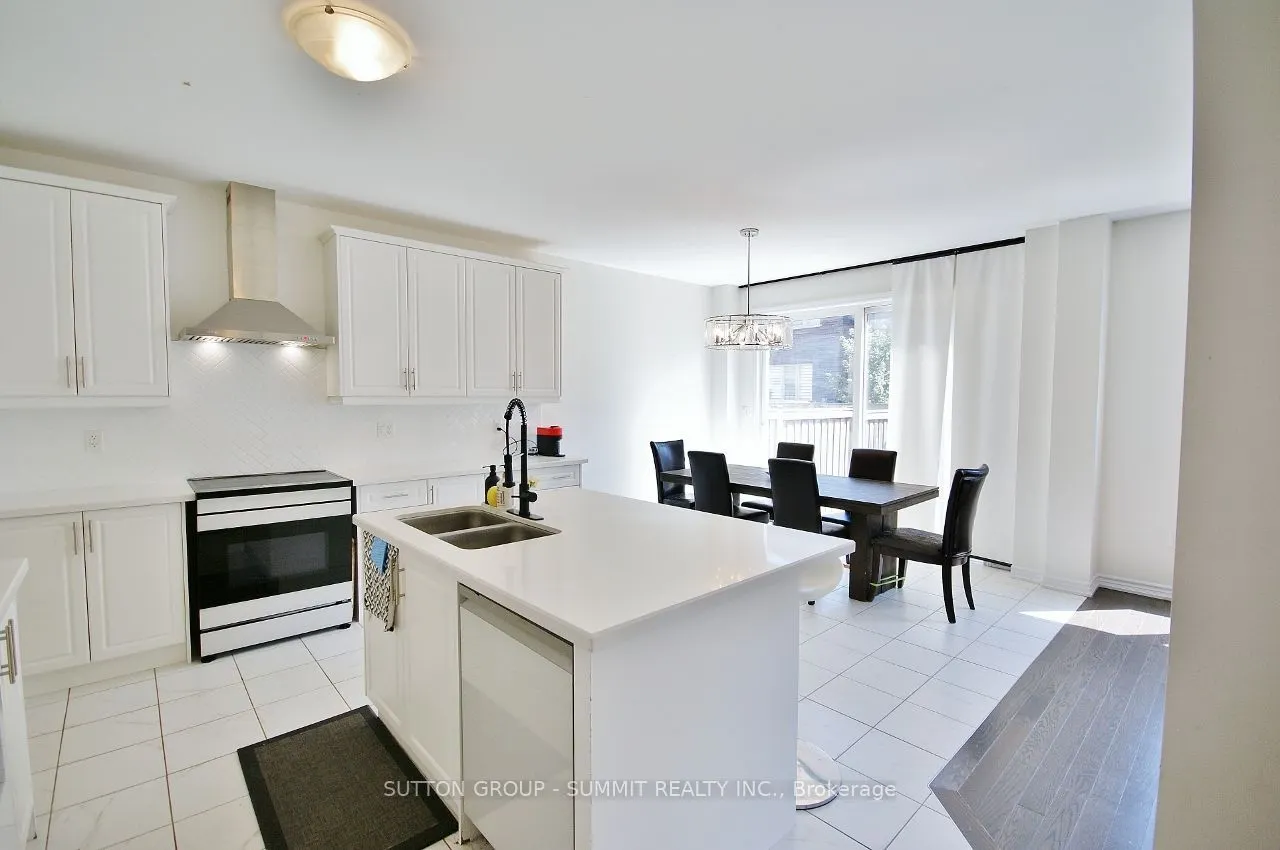 174 Stevenson Crescent
