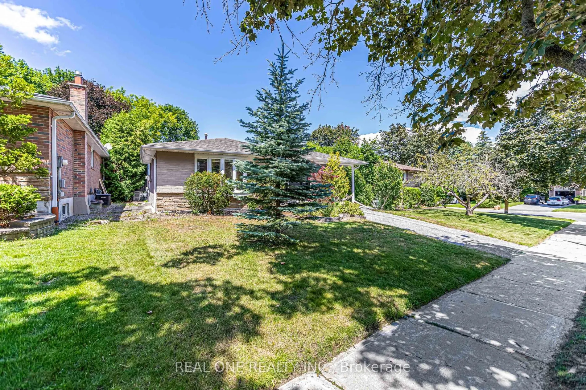 52 Devins Drive