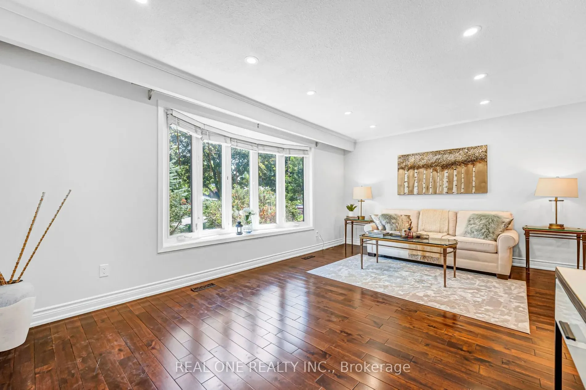 52 Devins Drive