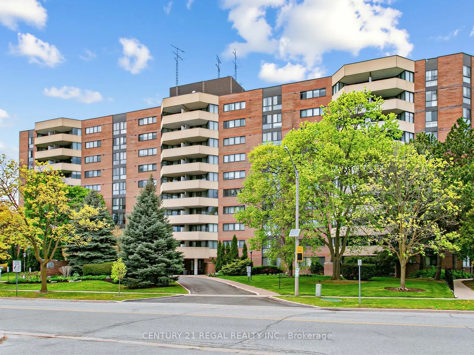 40 Baif Boulevard #803