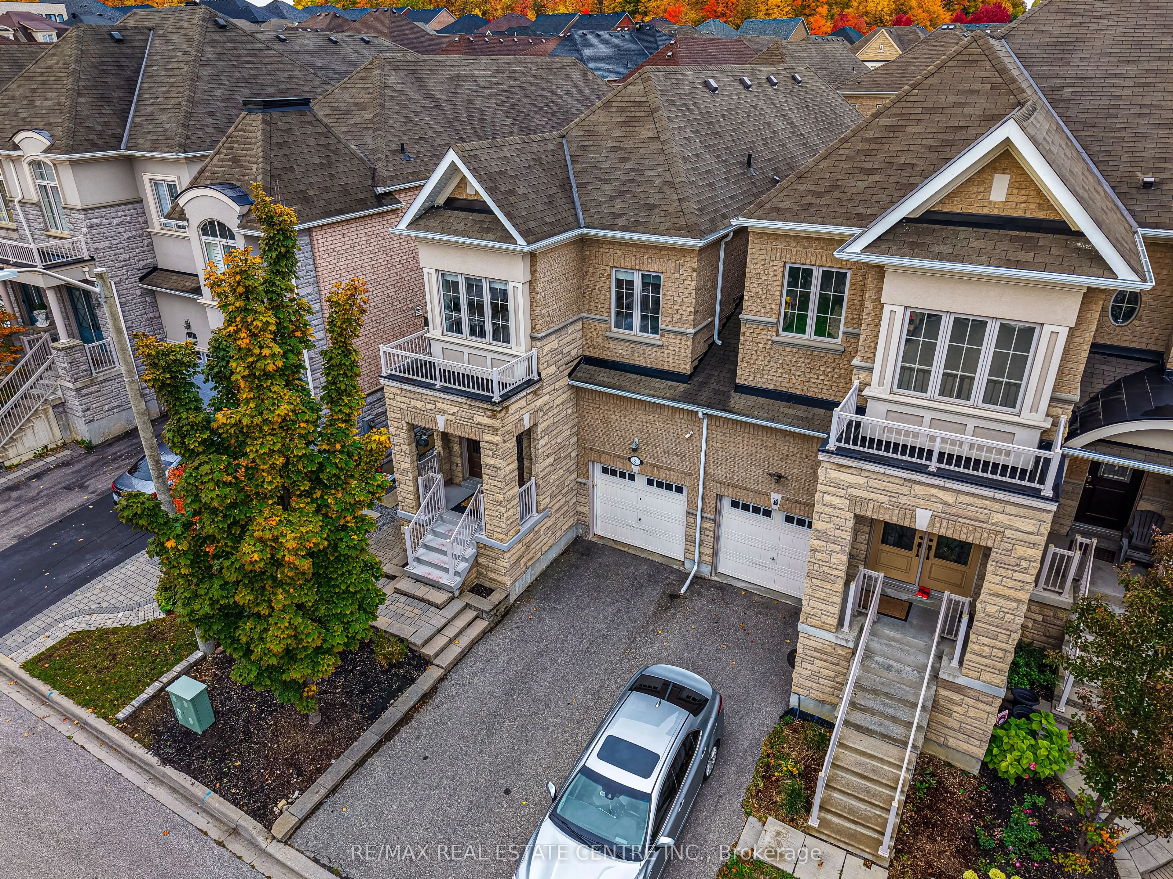 8 Bristlewood Crescent