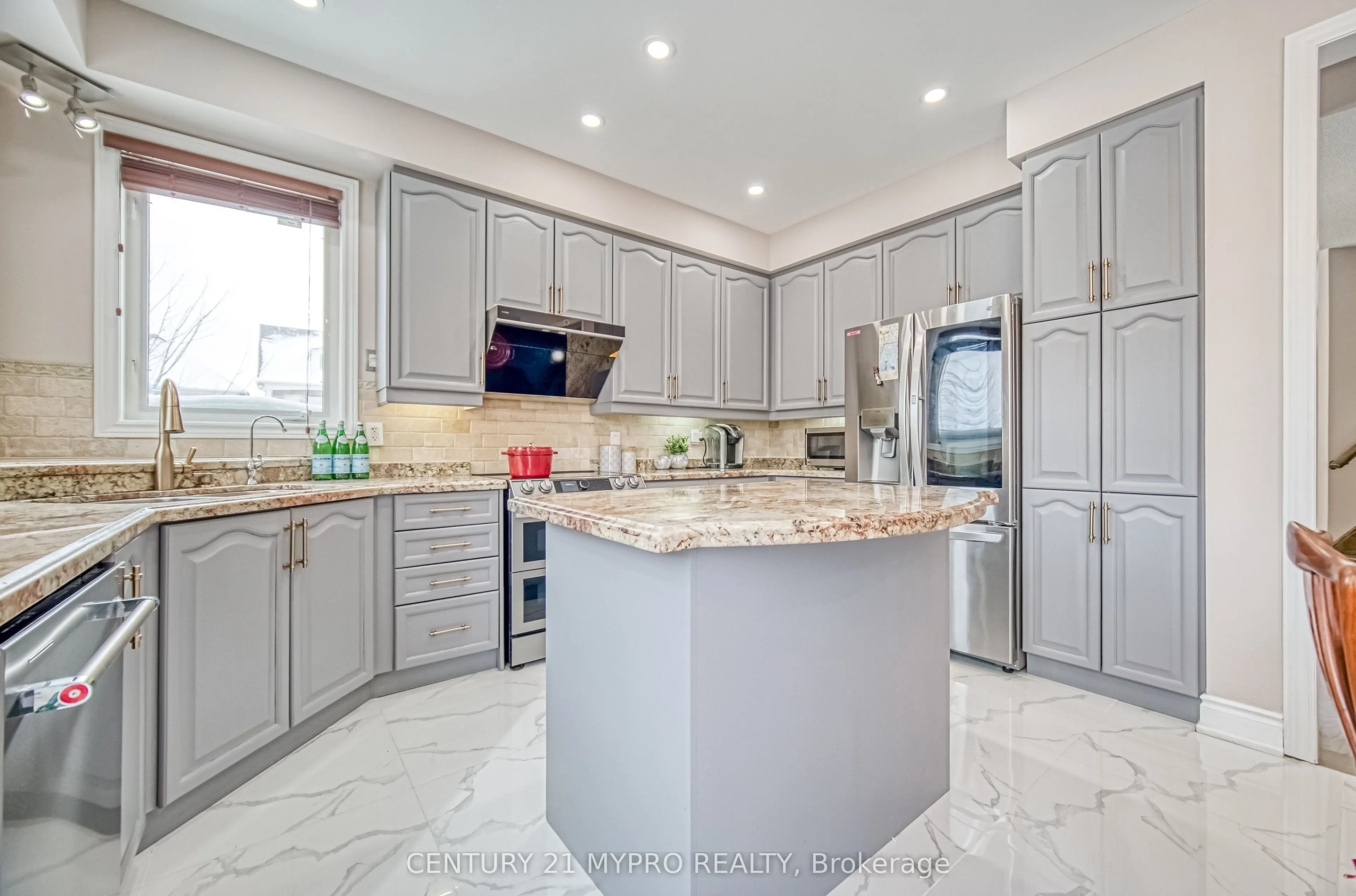 72 Vandervoort Drive