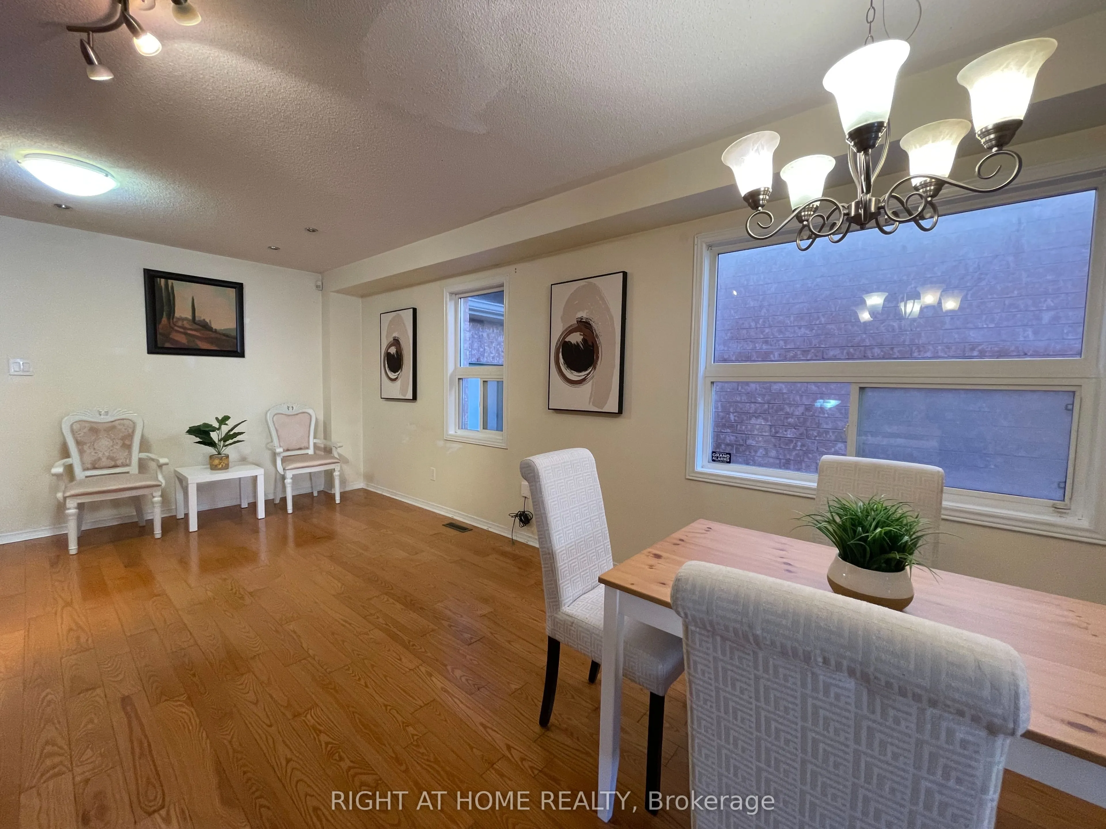 106 Novella Road
