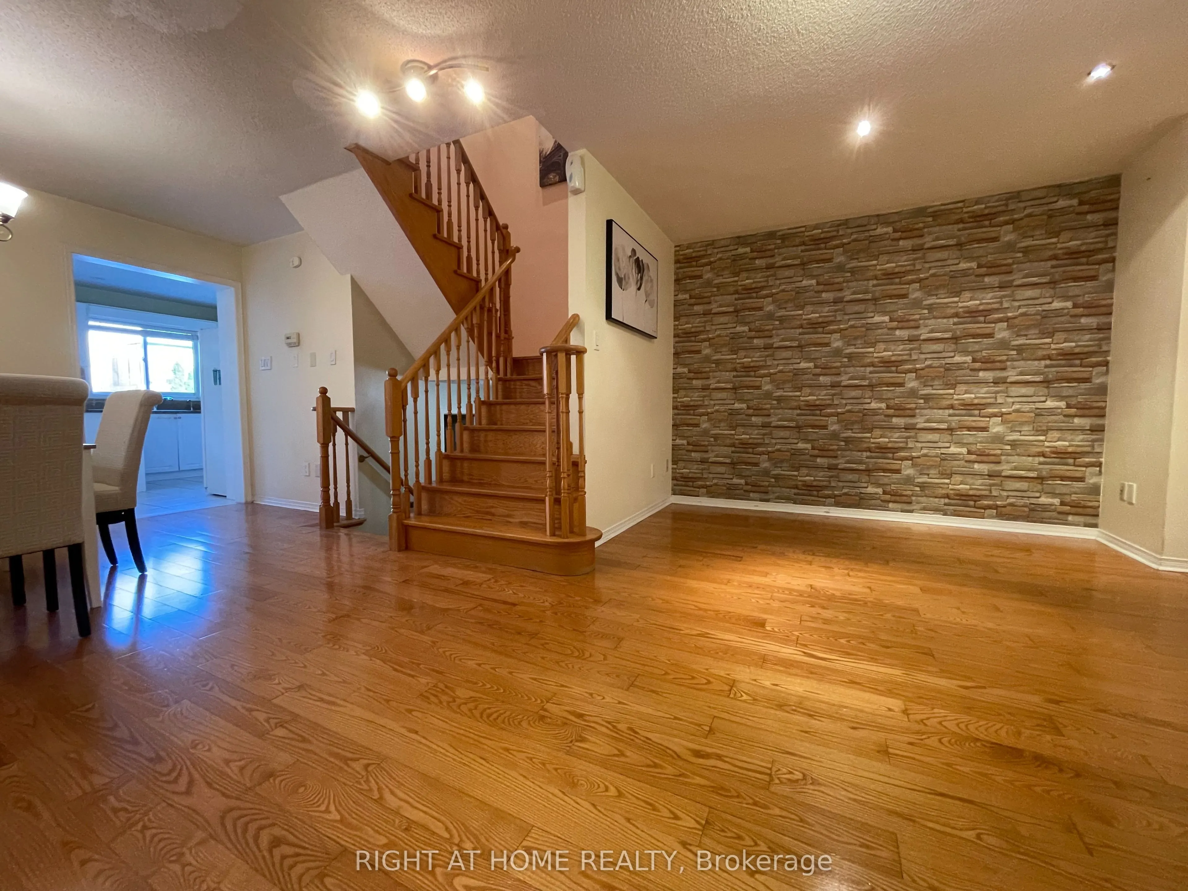 106 Novella Road