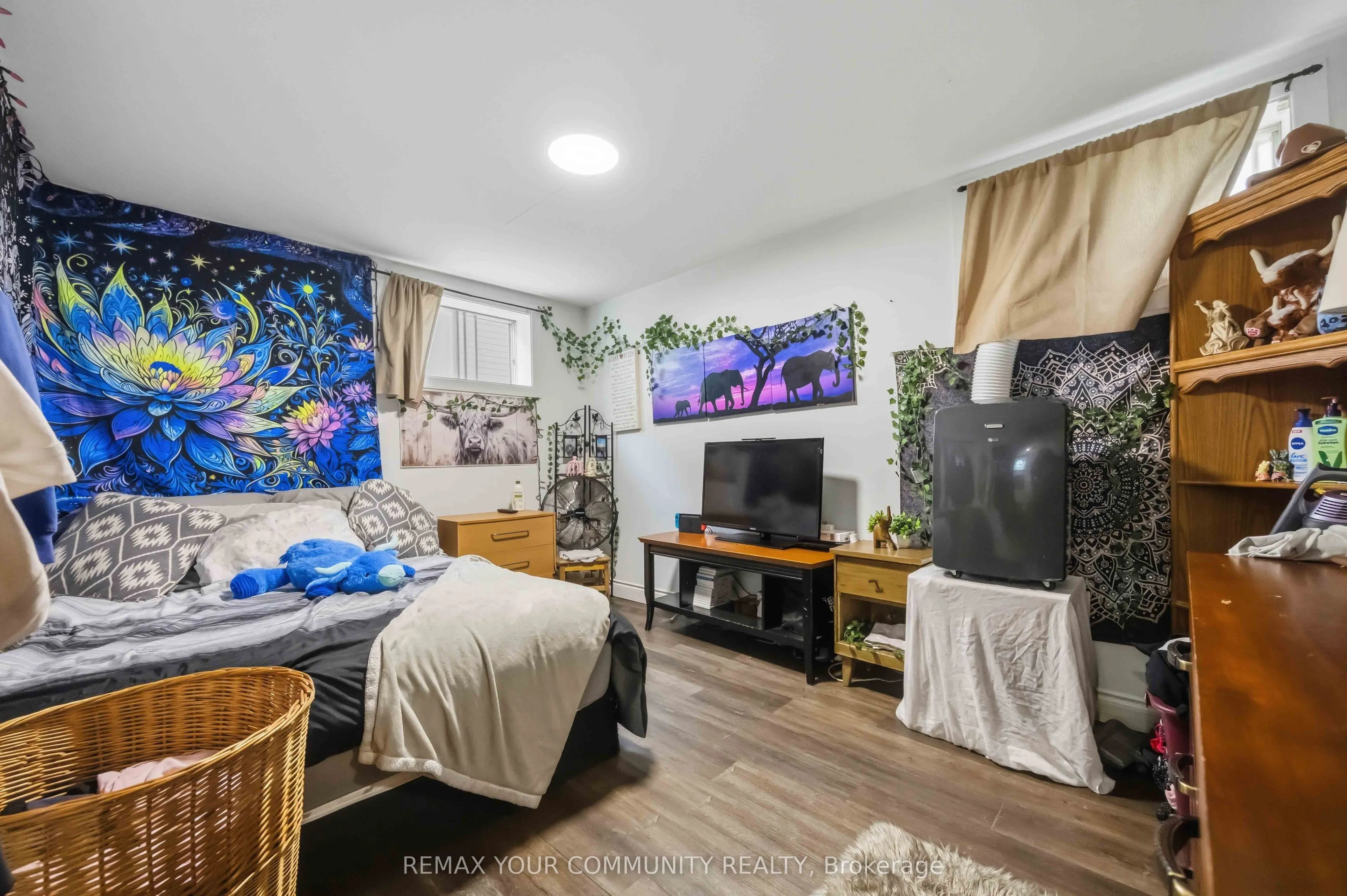 148 Bayview Avenue